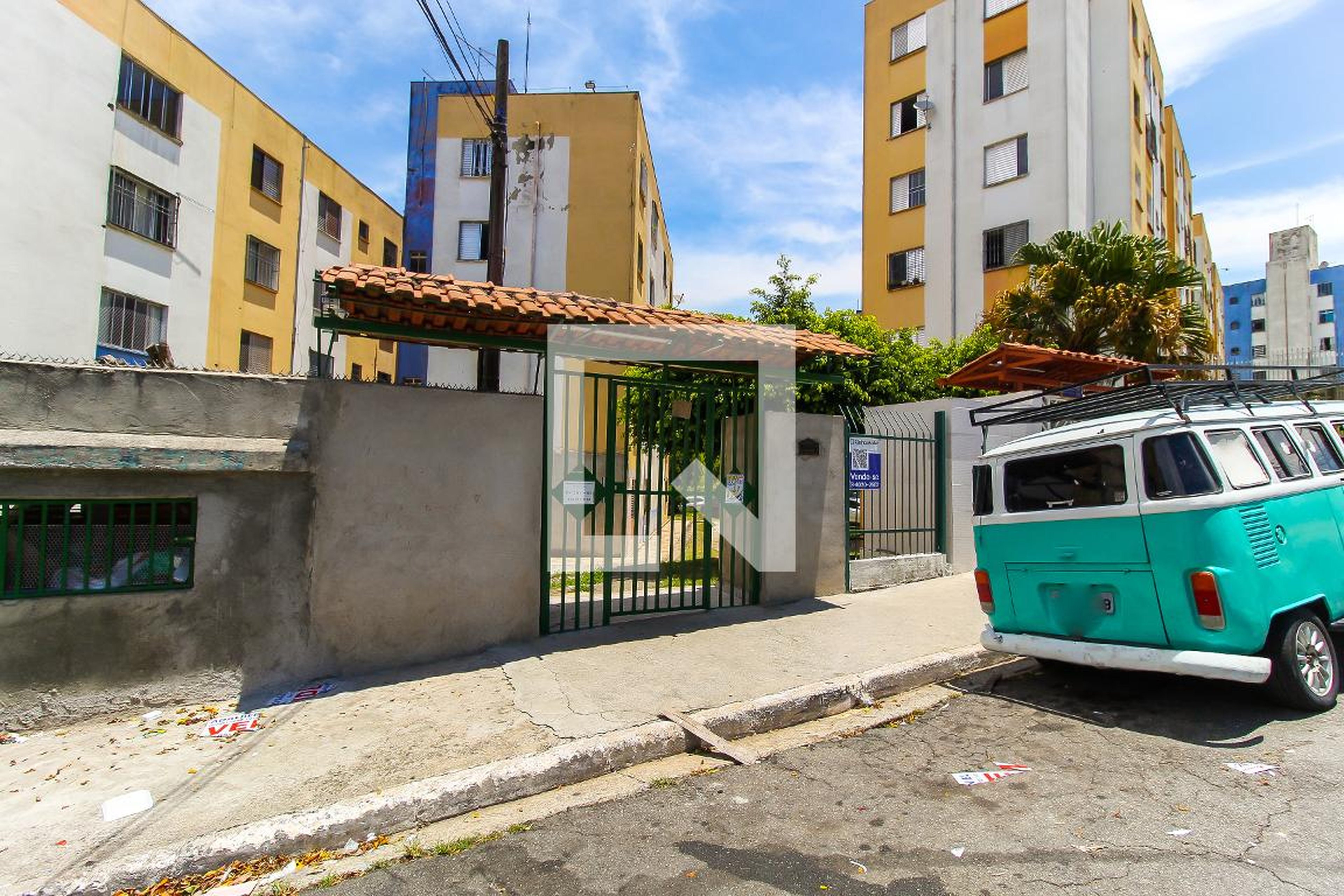 Fachada Condomínio Cohab Garagem