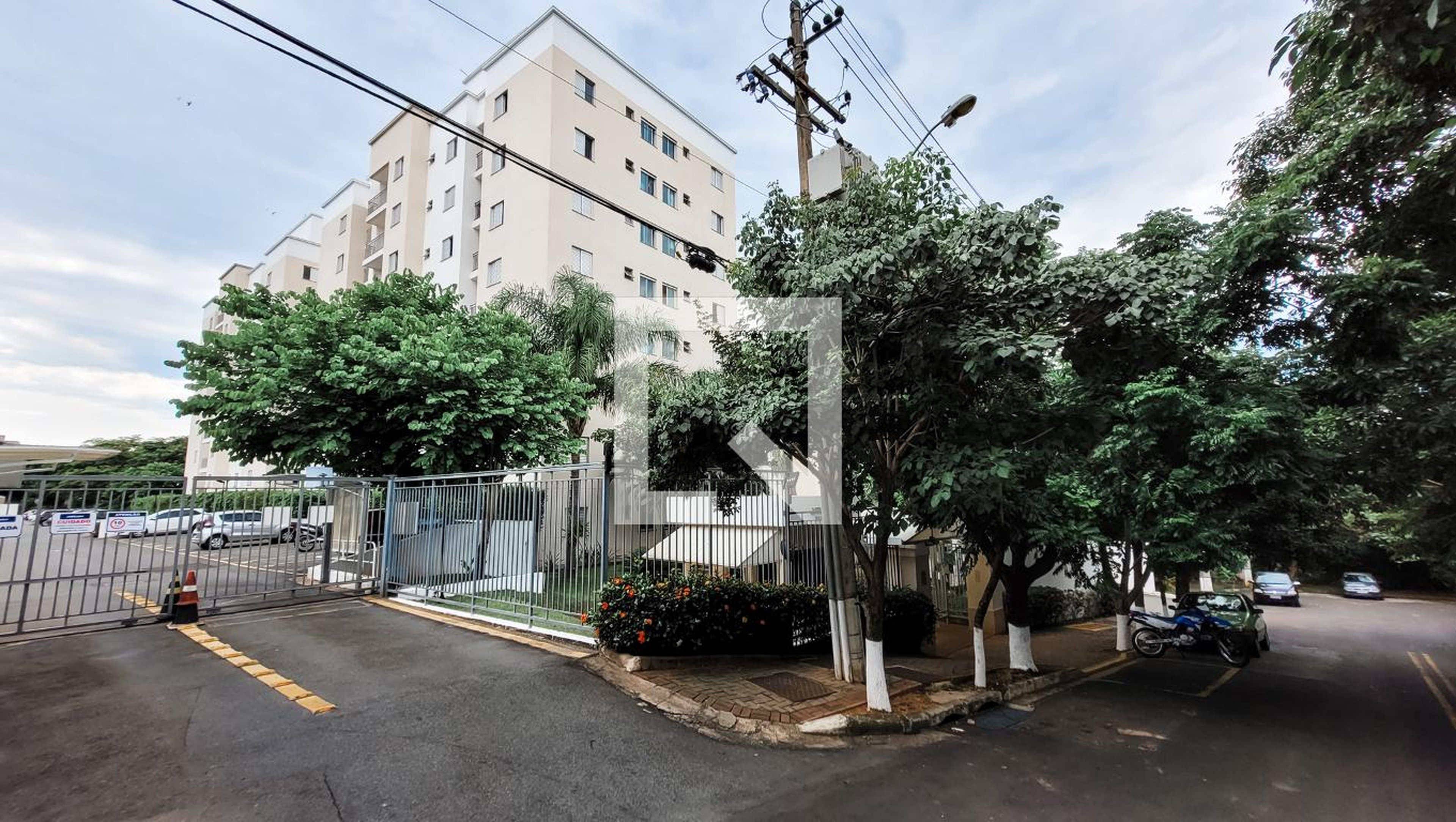 Fachada do Prédio Condomínio Ambiance I