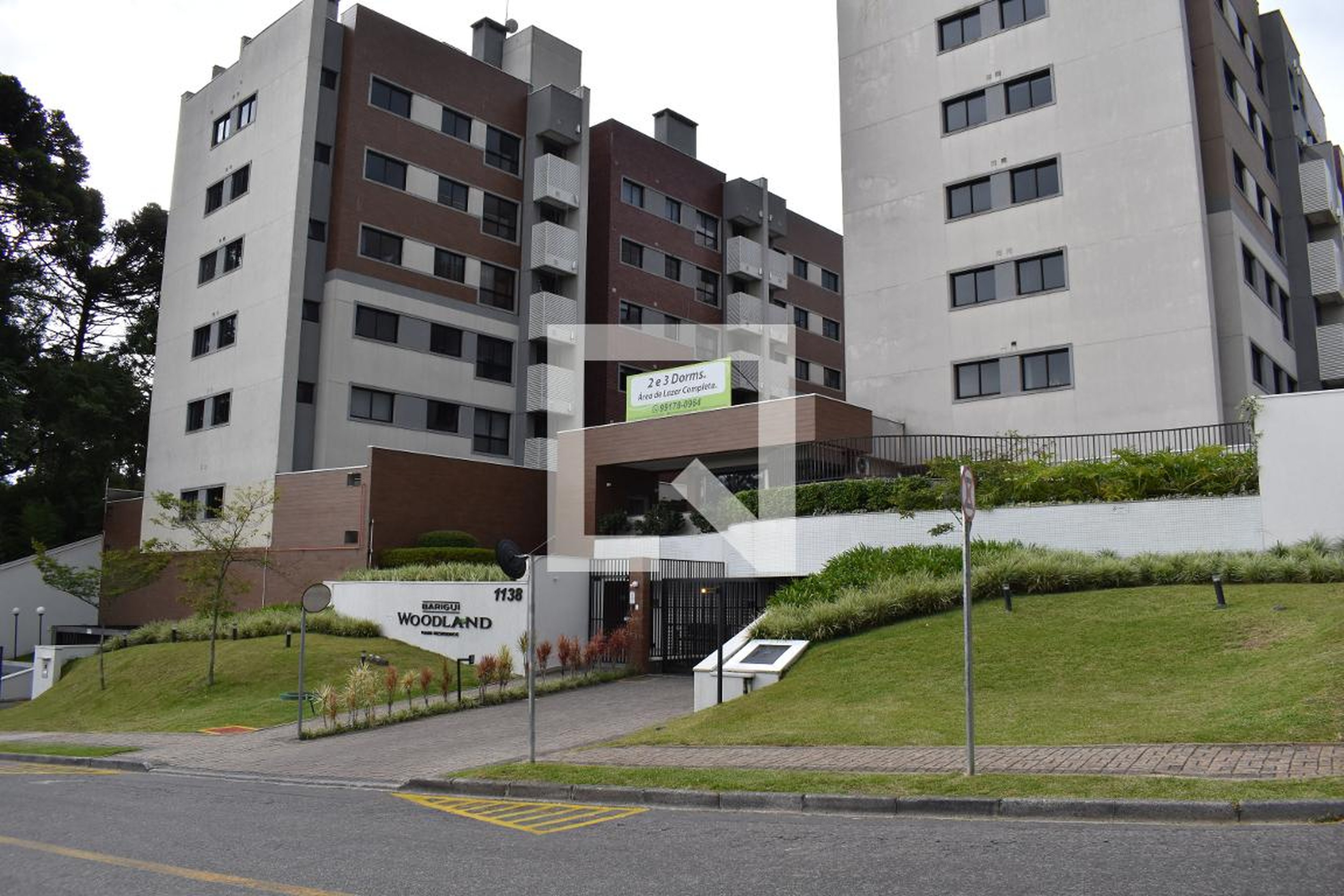 Fachada Condomínio Barigui Woodland