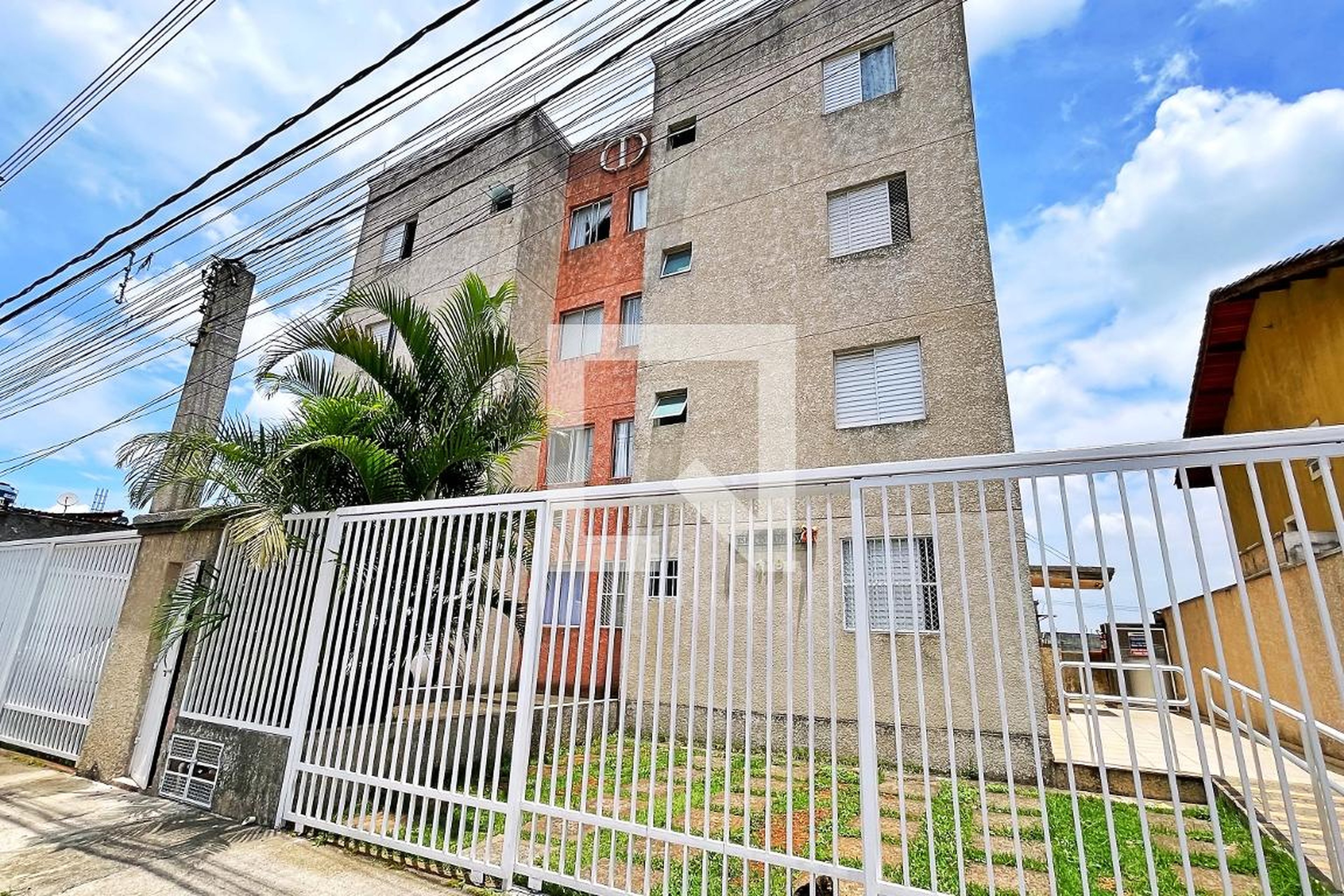 Fachada do Prédio Condomínio em Rua Taperoa, 179