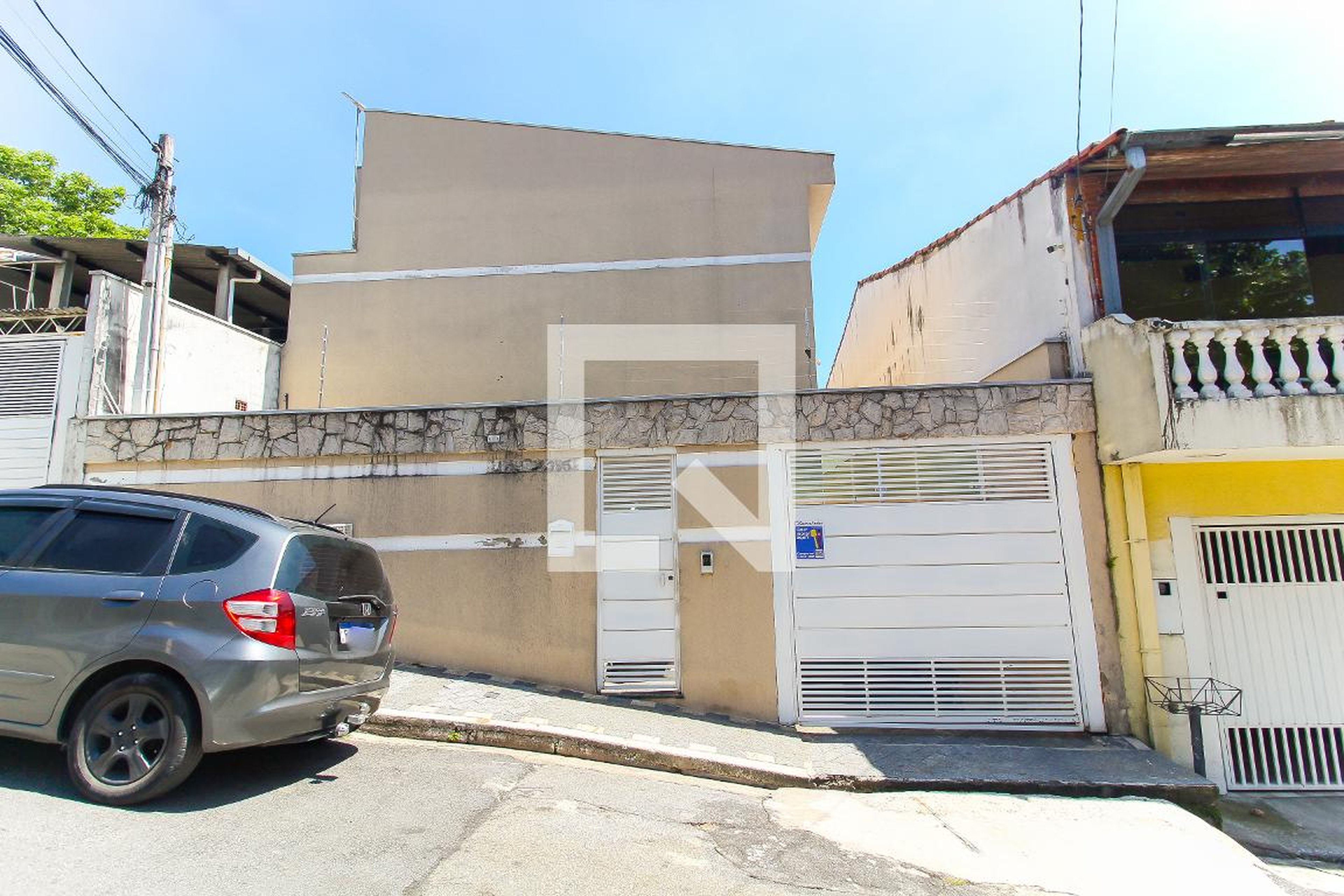 Fachada Condomínio em Rua da Estação, 395