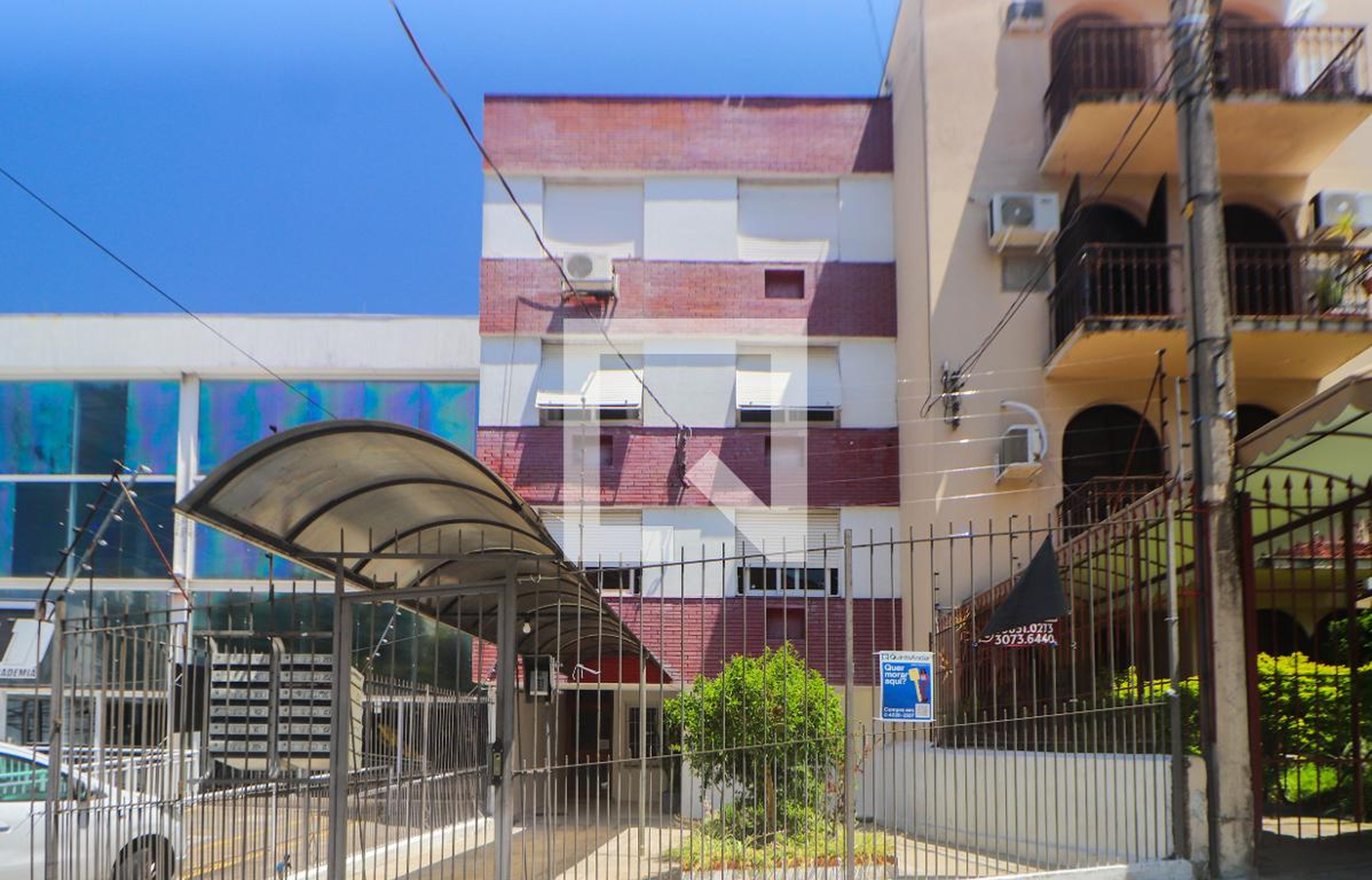 Fachada Condomínio em Rua Barão do Amazonas, 649