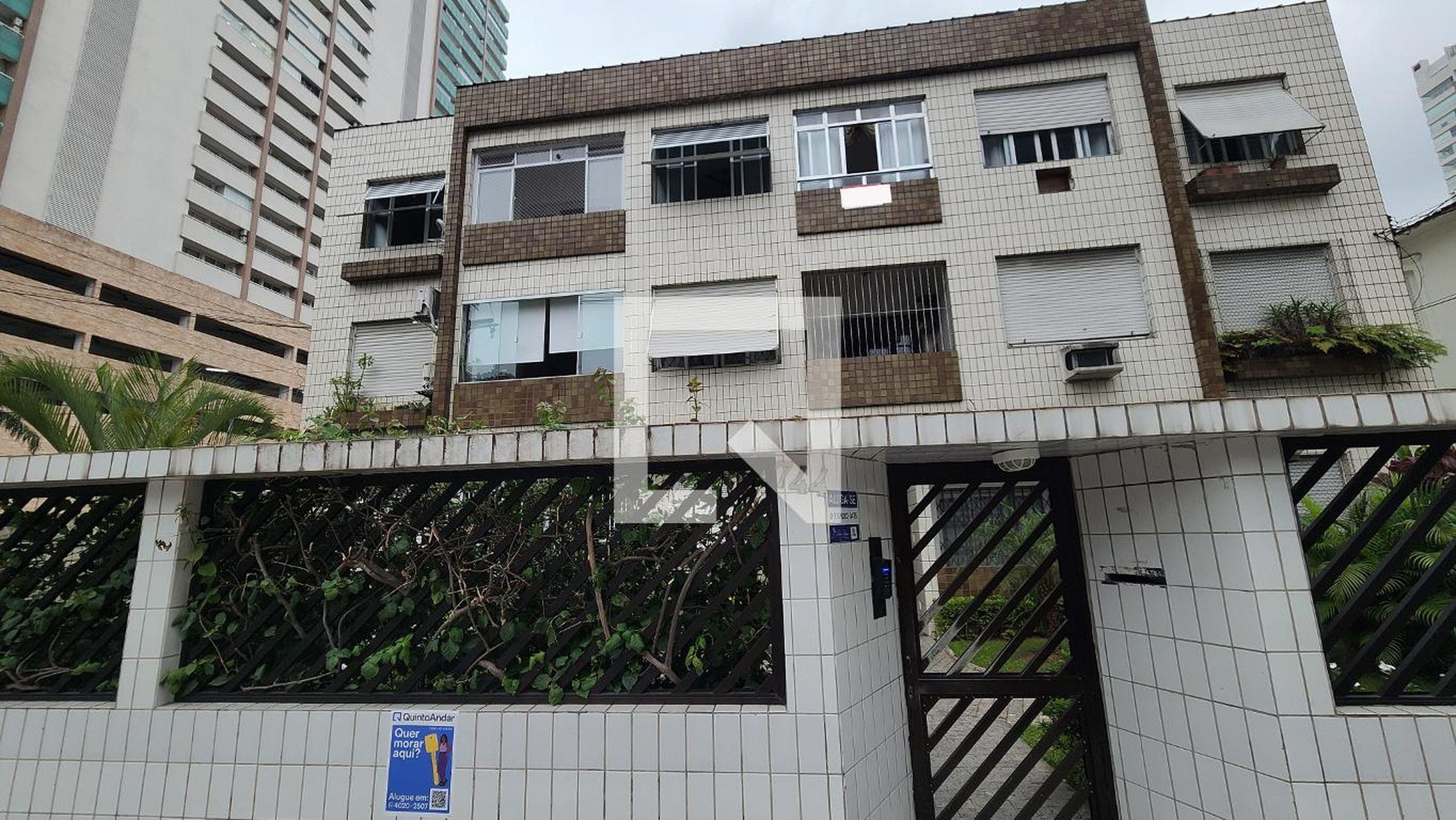 Fachada do Prédio Condomínio em Avenida Conselheiro Nébias, 744