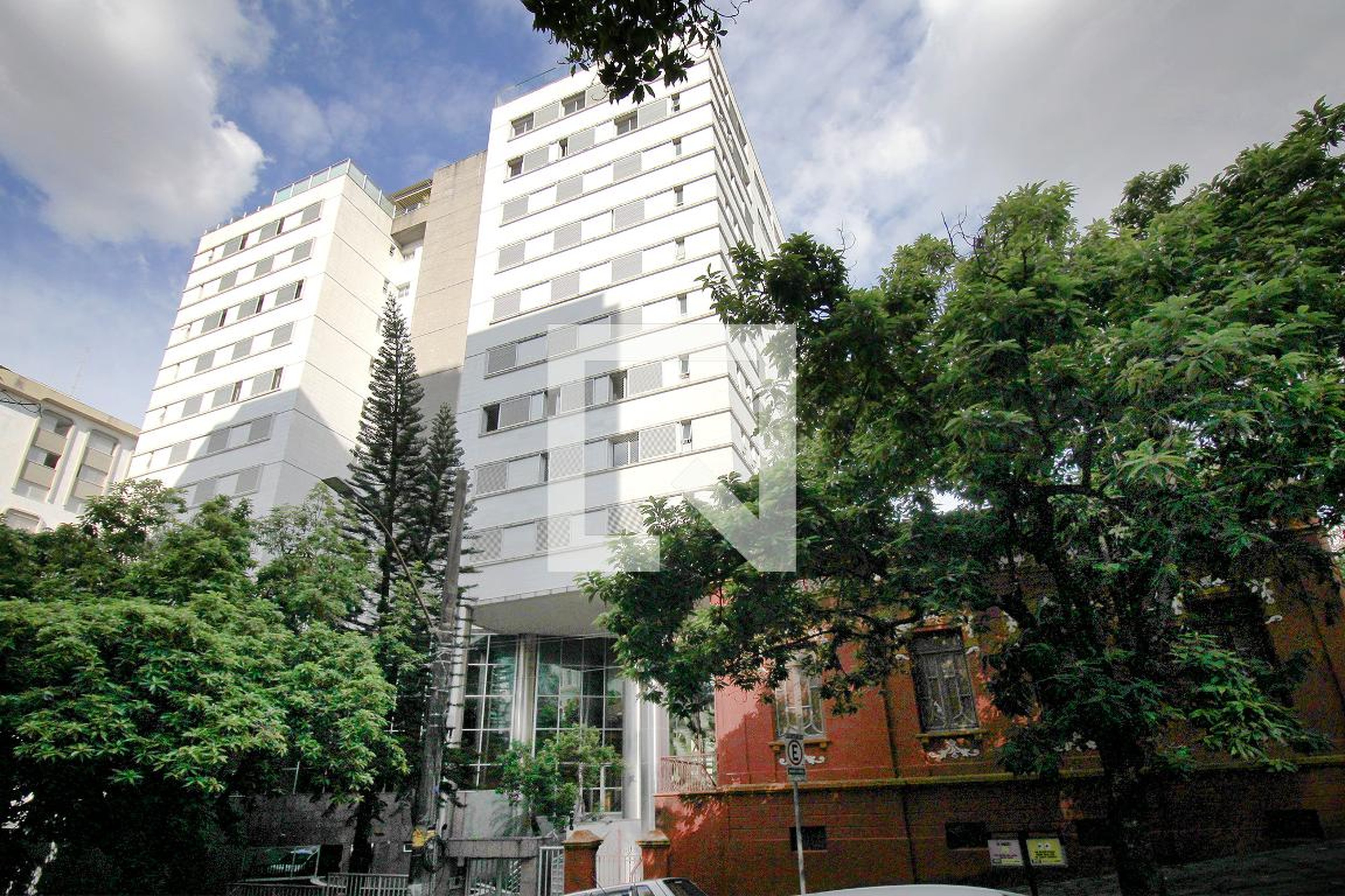 Fachada do Prédio Condomínio em Rua Sergipe, 505