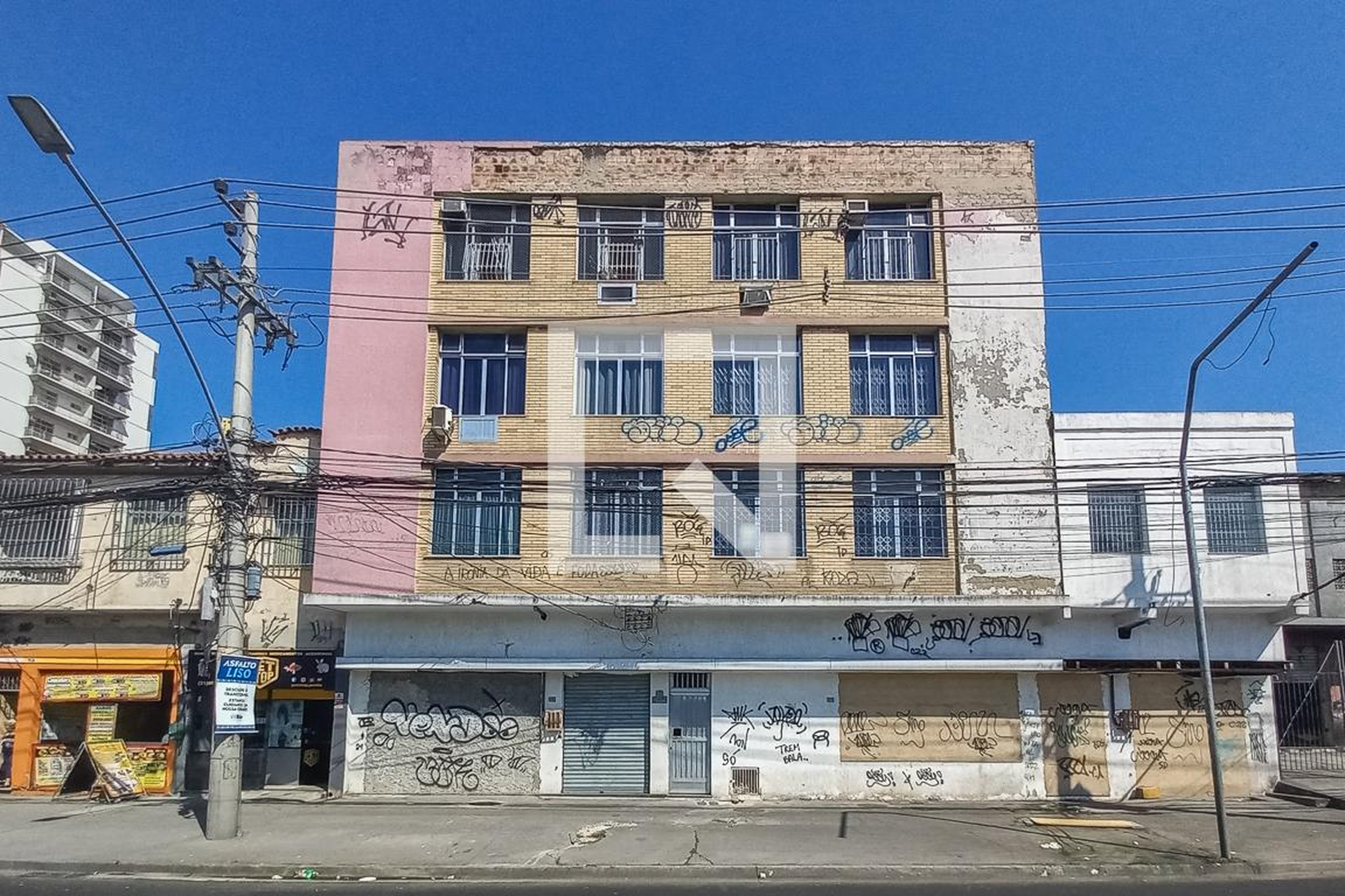 Fachada do Prédio Condomínio Uirapuru