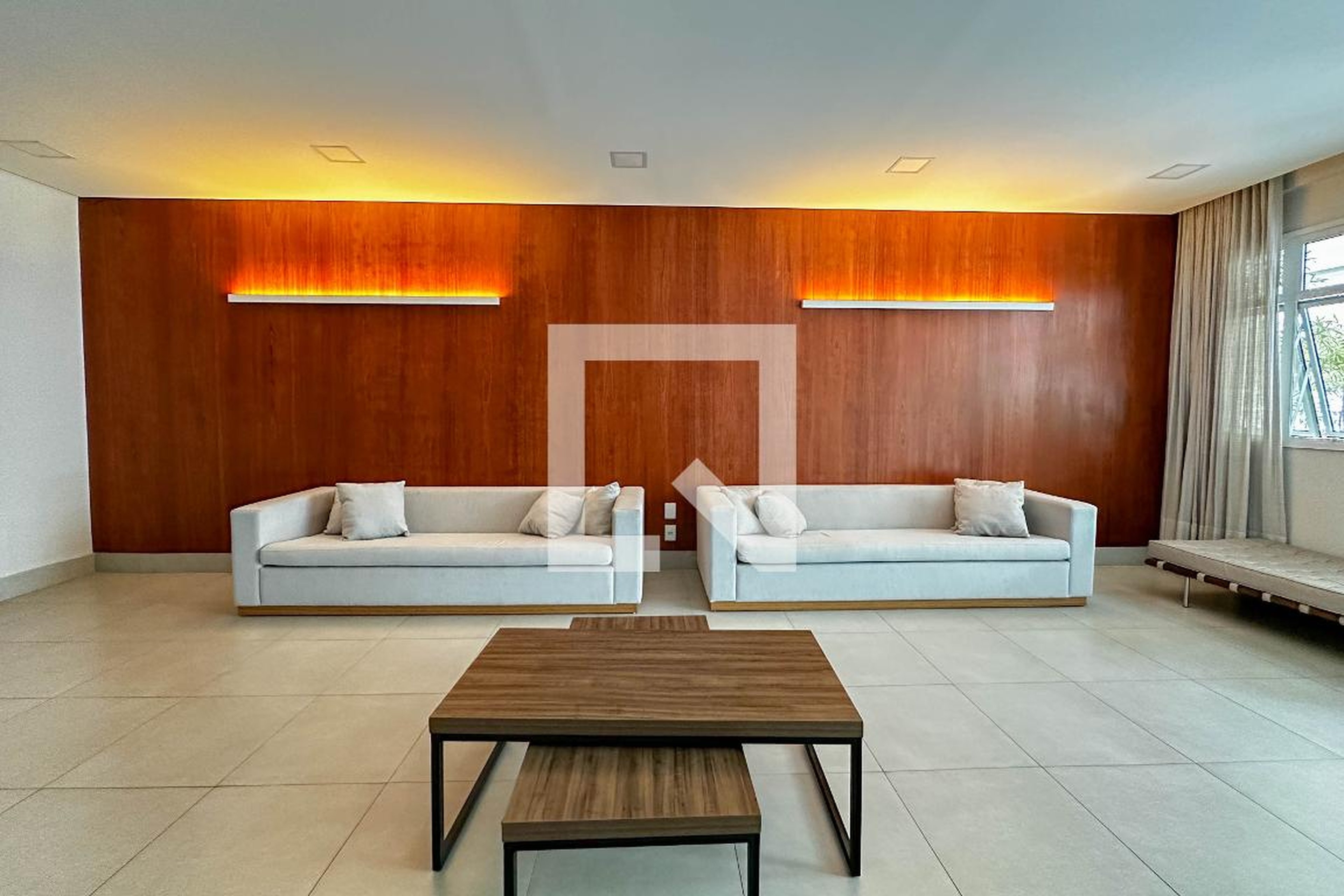 Hall de Entrada - Varanda Vila Romana