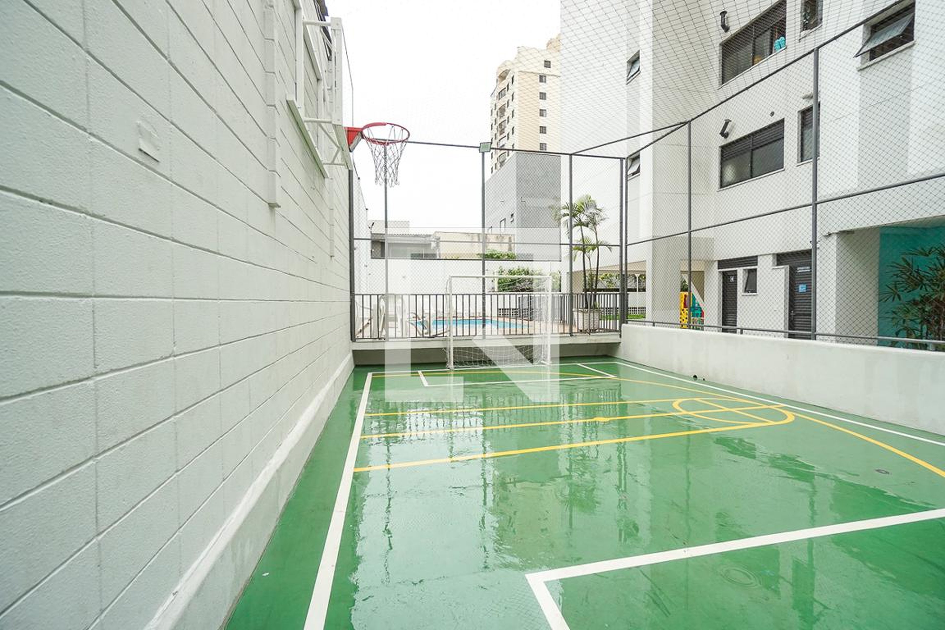 Quadra poliesportiva - Parque das Flores