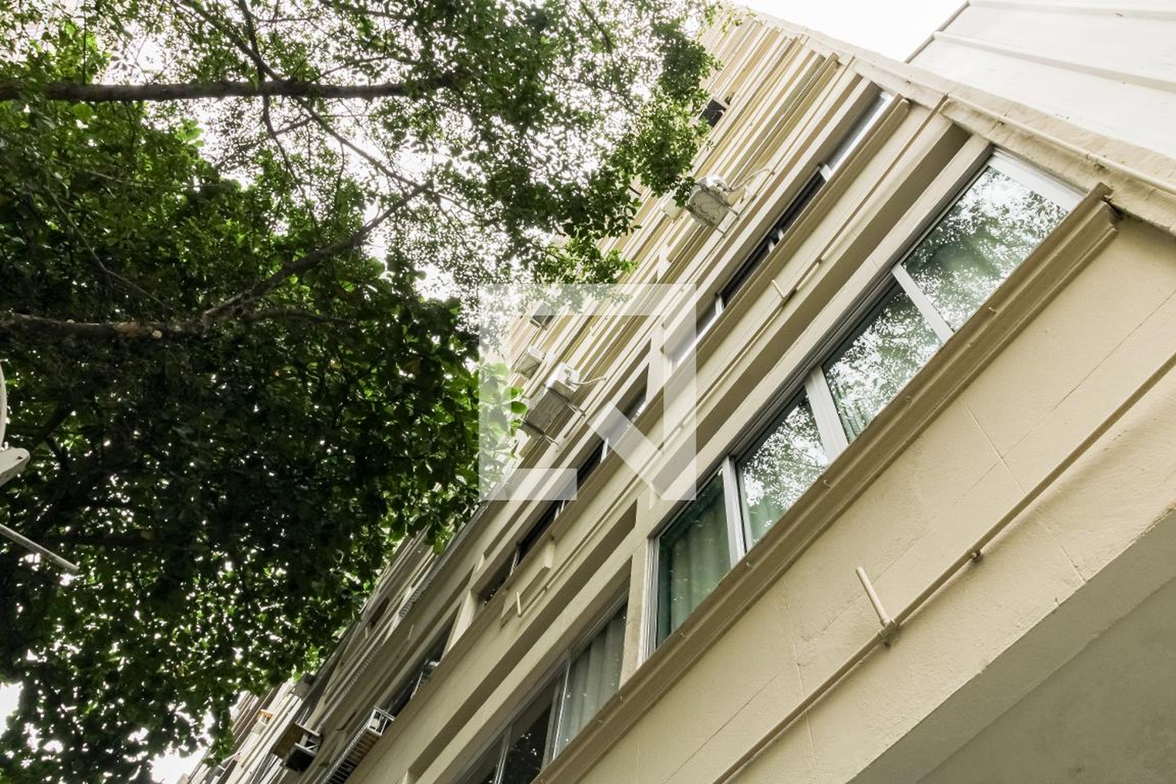 Fachada do Prédio Condomínio Edificii Braz Cubas
