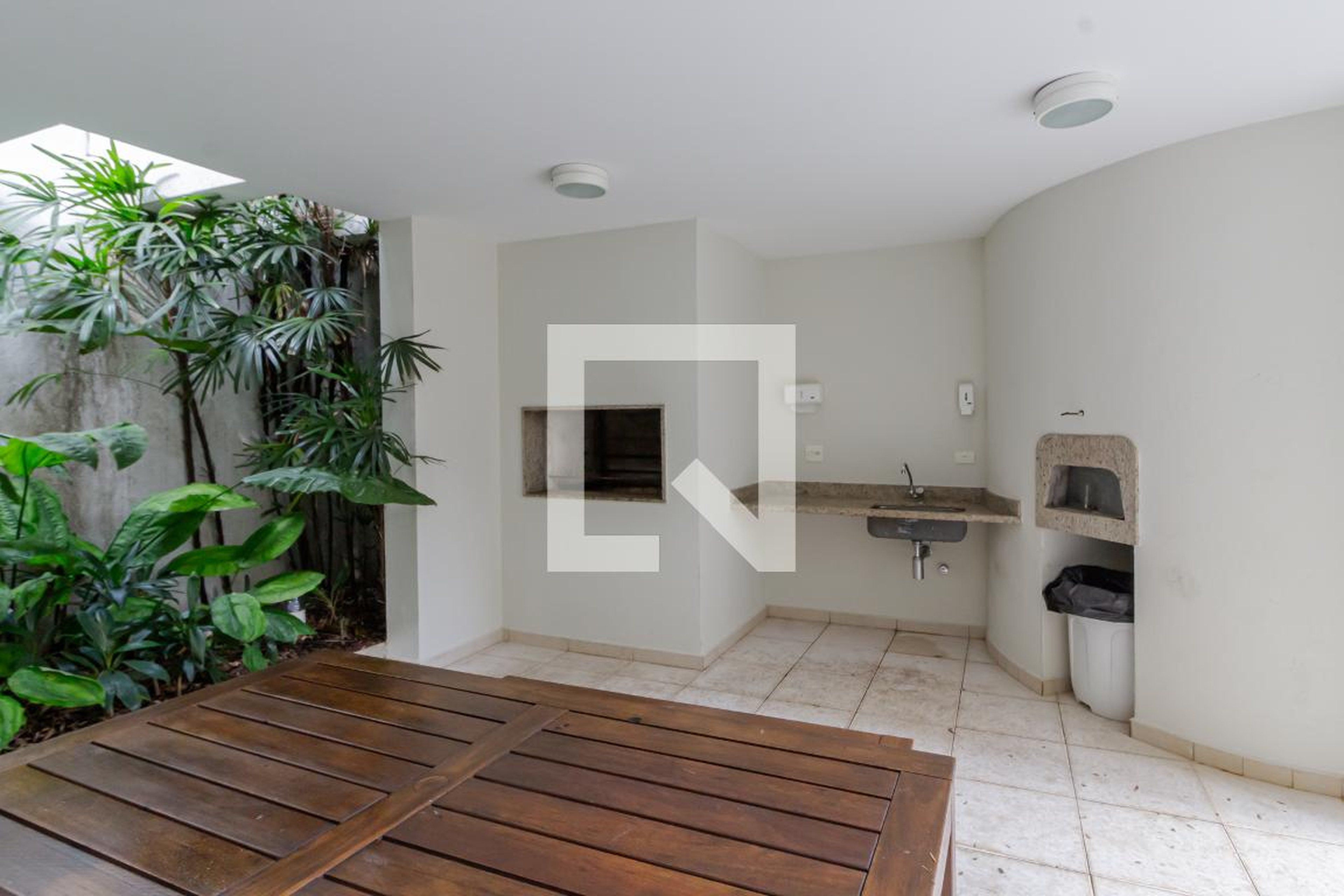 Churrasqueira - Edifício Address