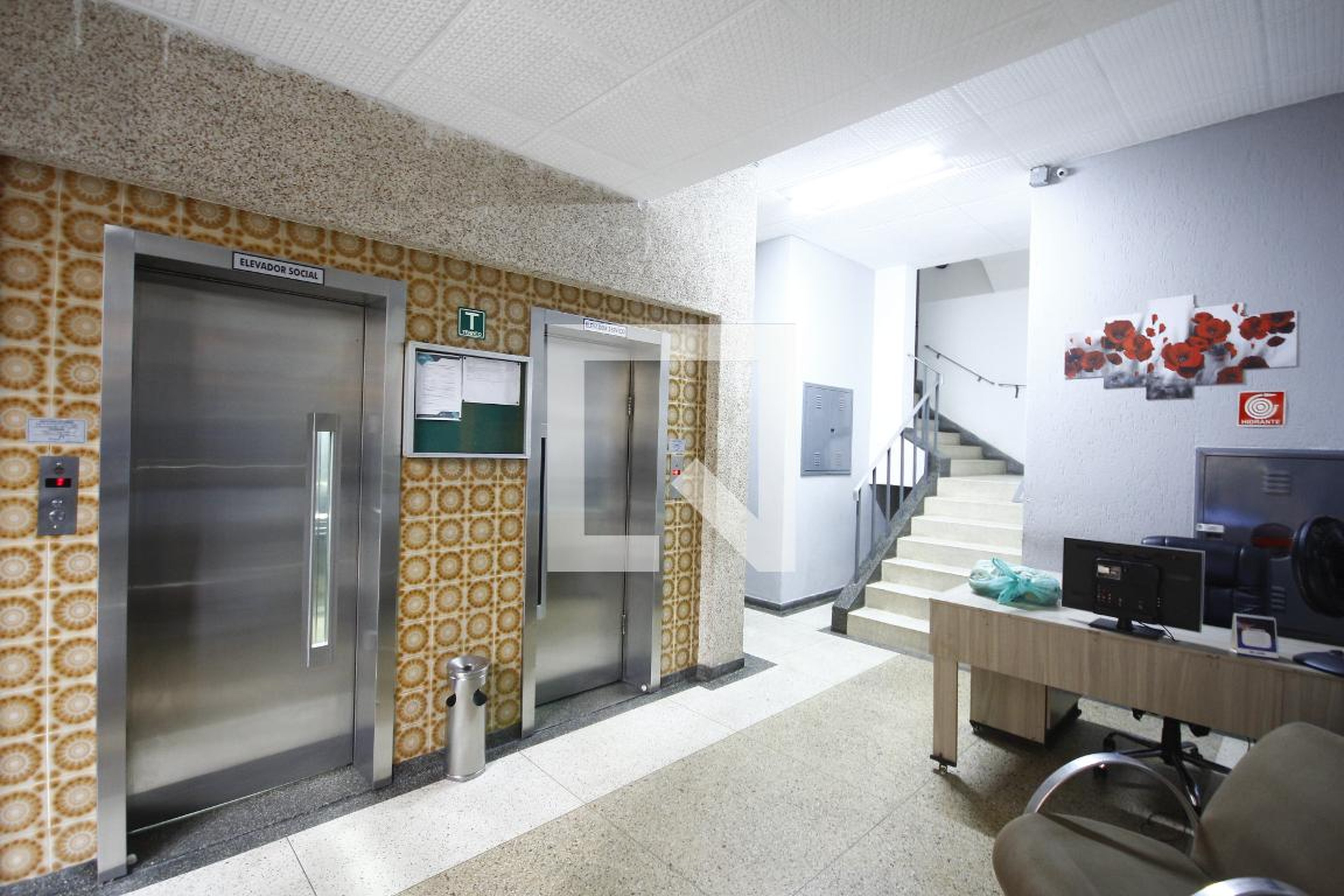 Hall de Entrada - Edificio Salvator Rosa
