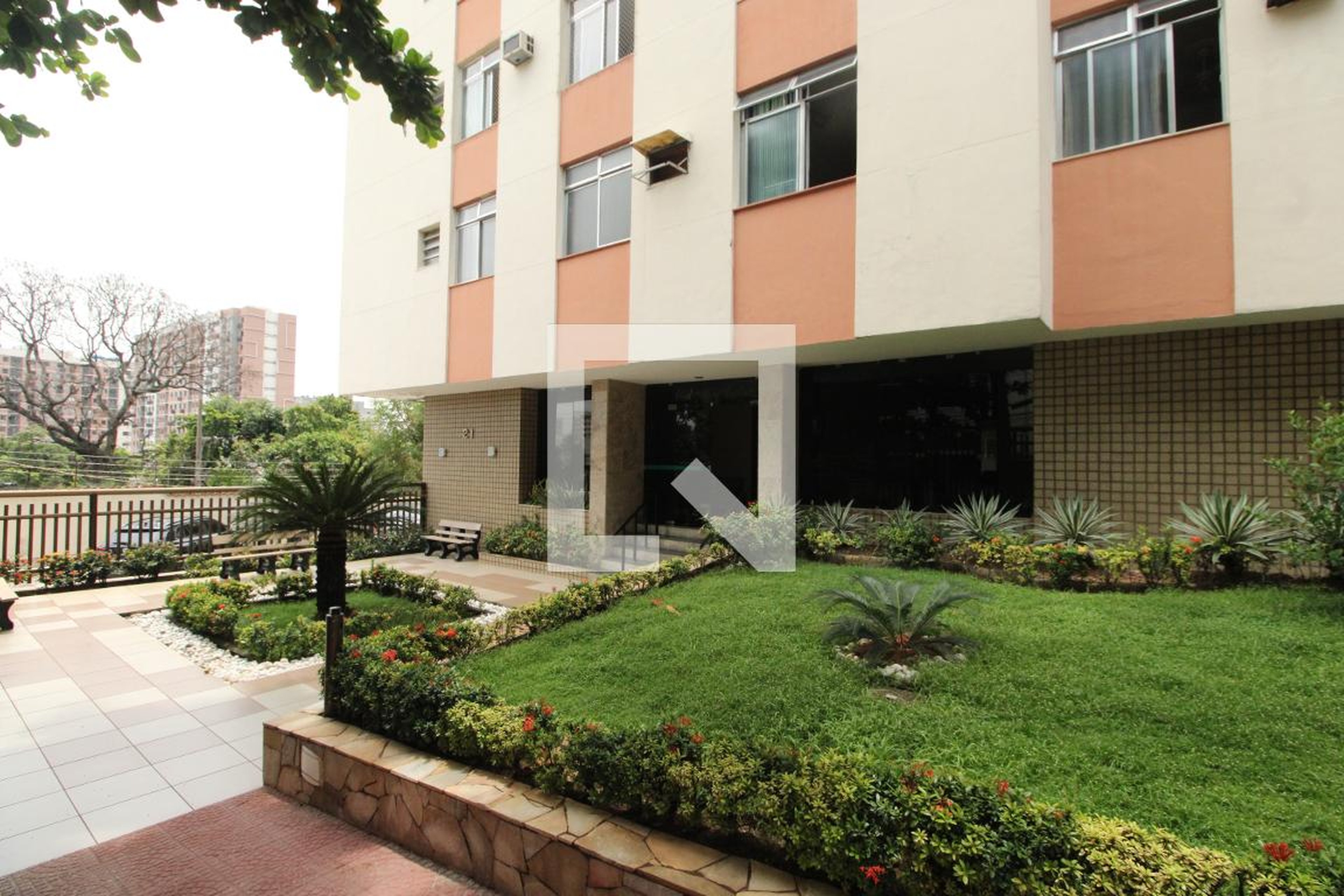 Fachada do Prédio Edifício Alferes Tiradentes