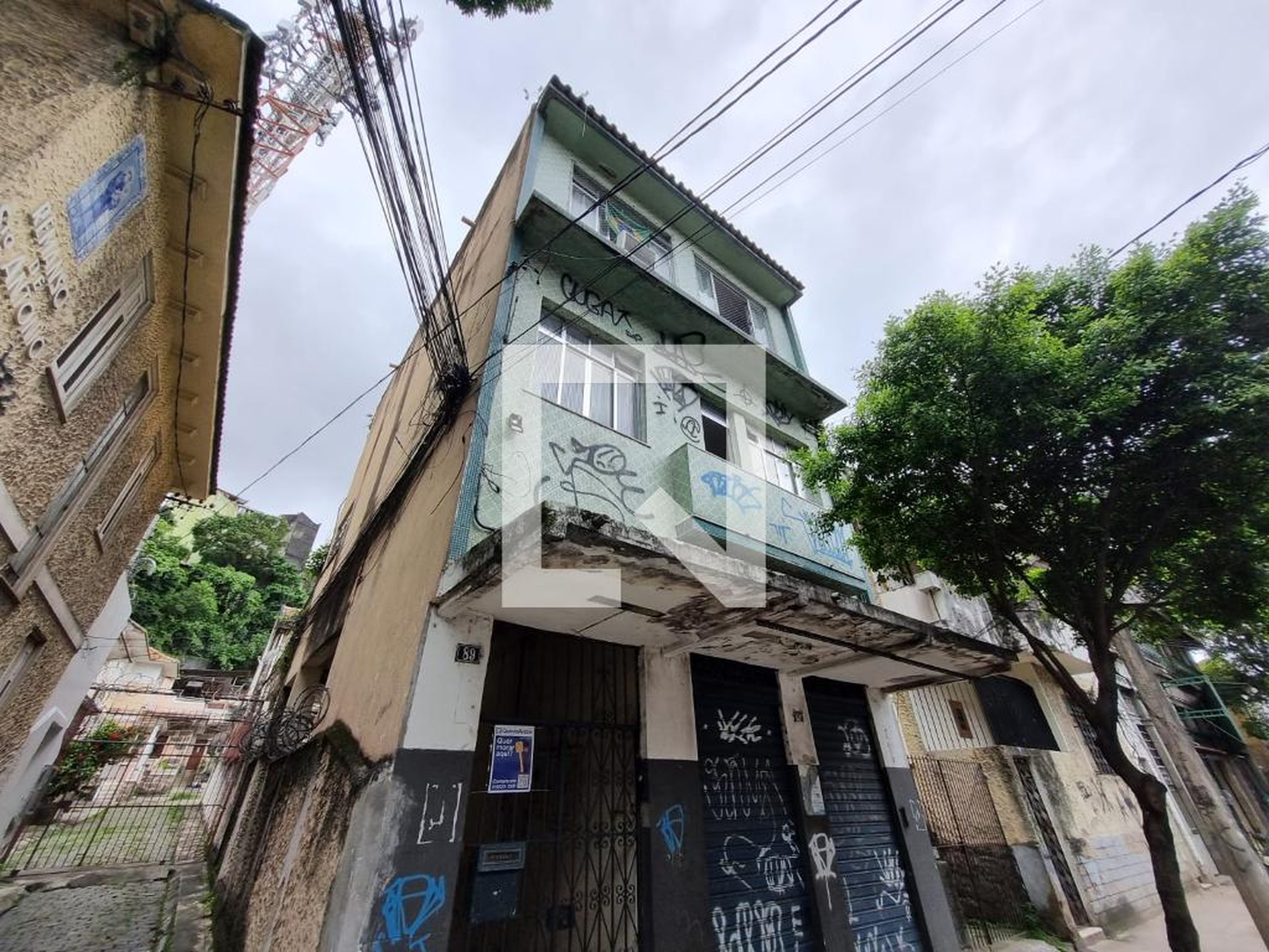 Fachada Condomínio em Rua Campos da Paz, 89