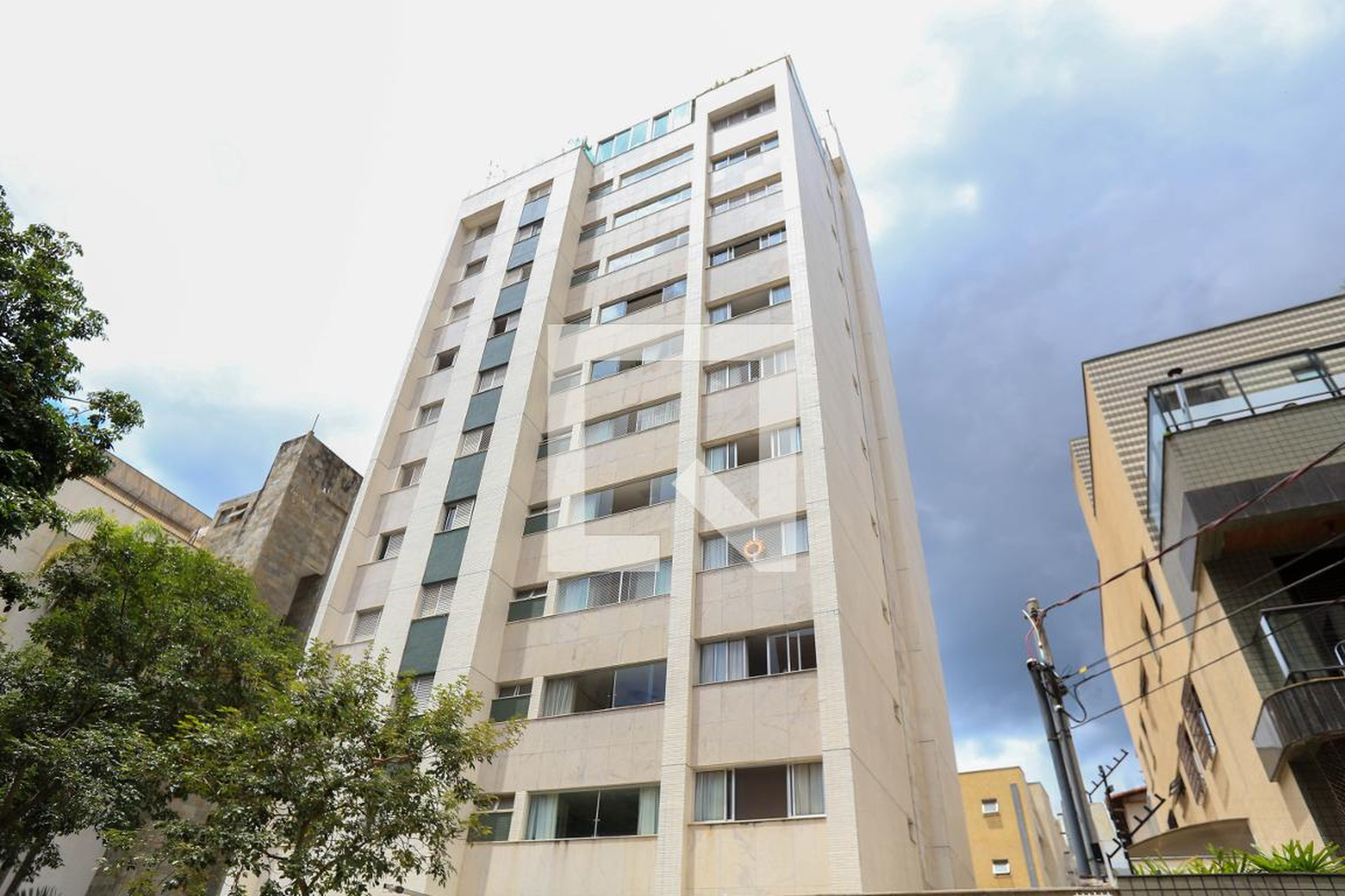 Fachada Condomínio em Rua do Chumbo, 42