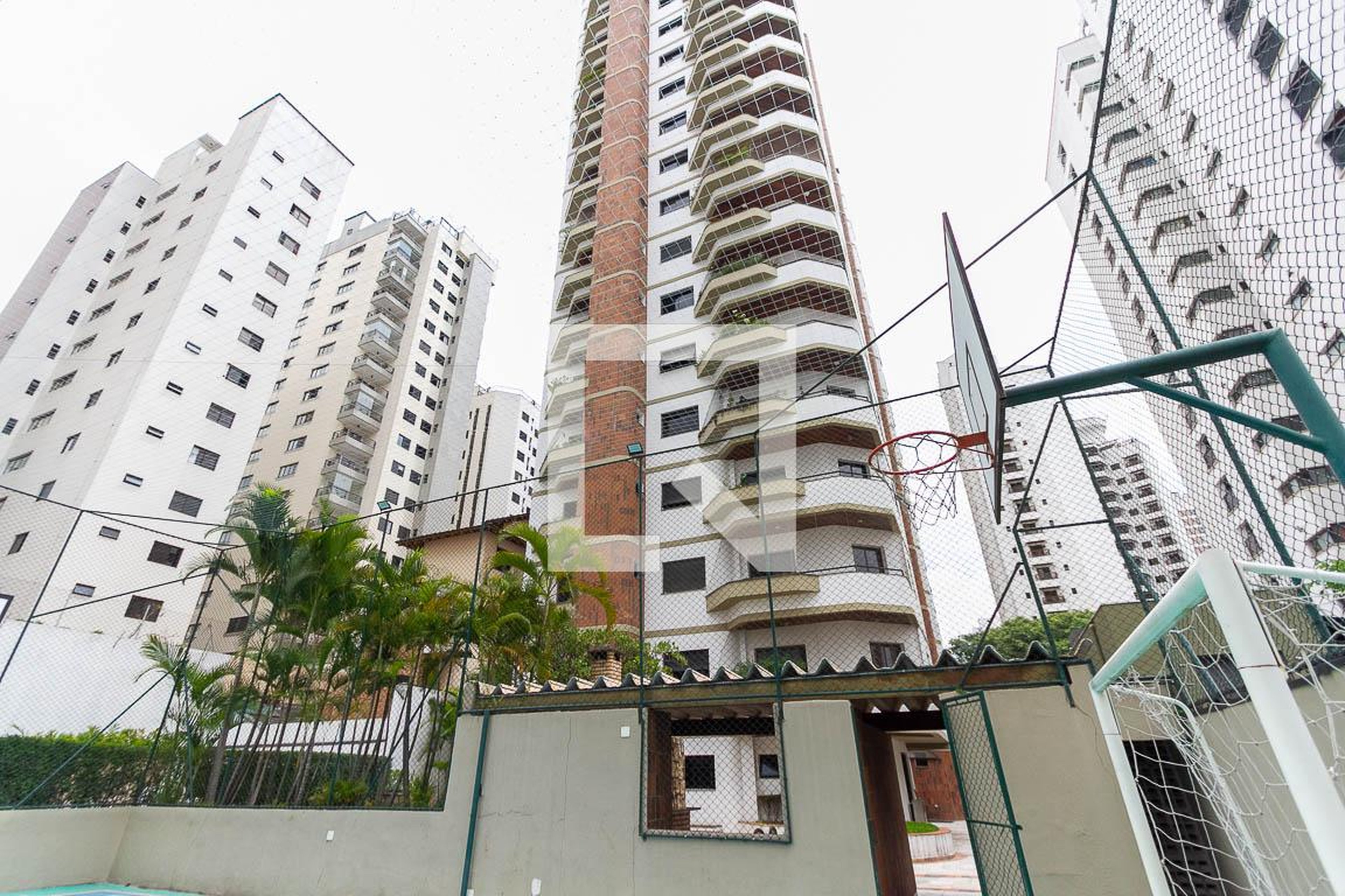 Quadra Esportiva - Edifício Remy Martin