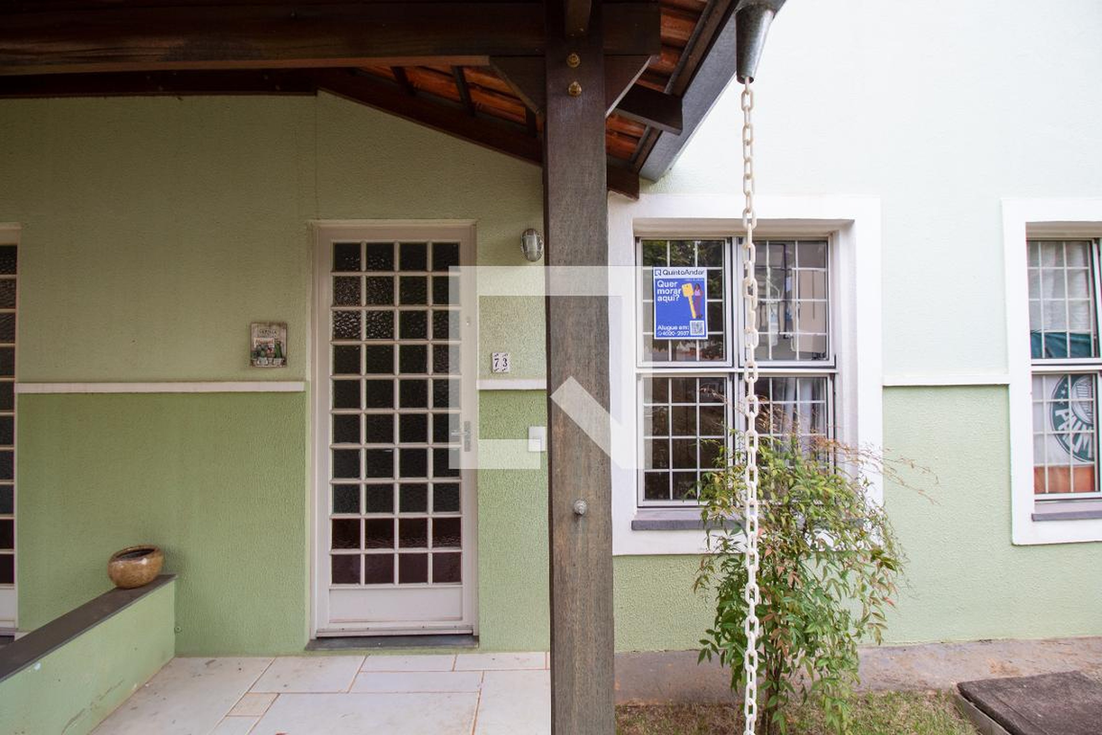 Fachada Condomínio em Avenida Ipê Amarelo, 73