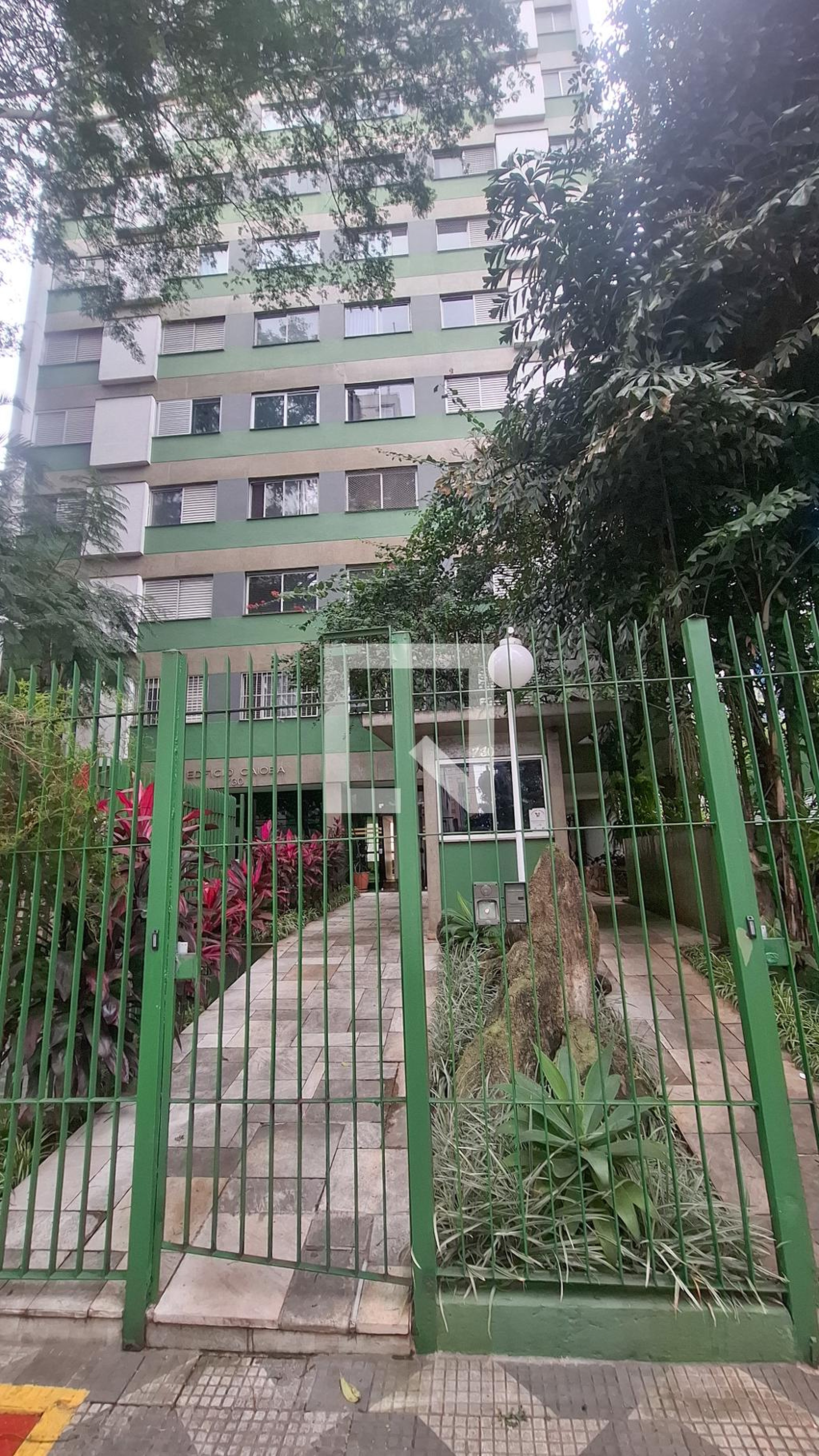 Fachada do Prédio Condomínio Caiobá