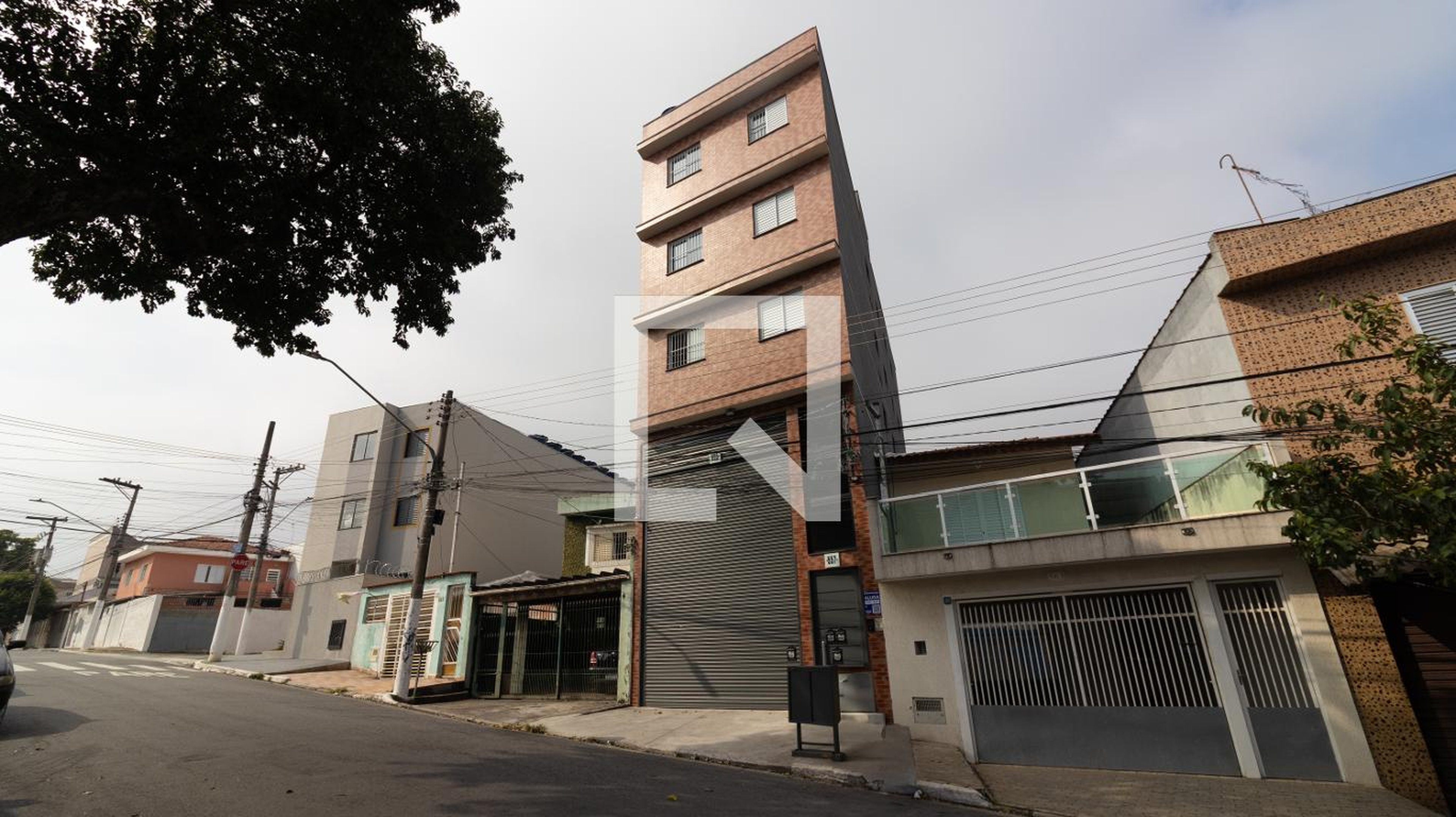 Fachada Condomínio em Avenida Capitão Anselmo Barcelos, 557
