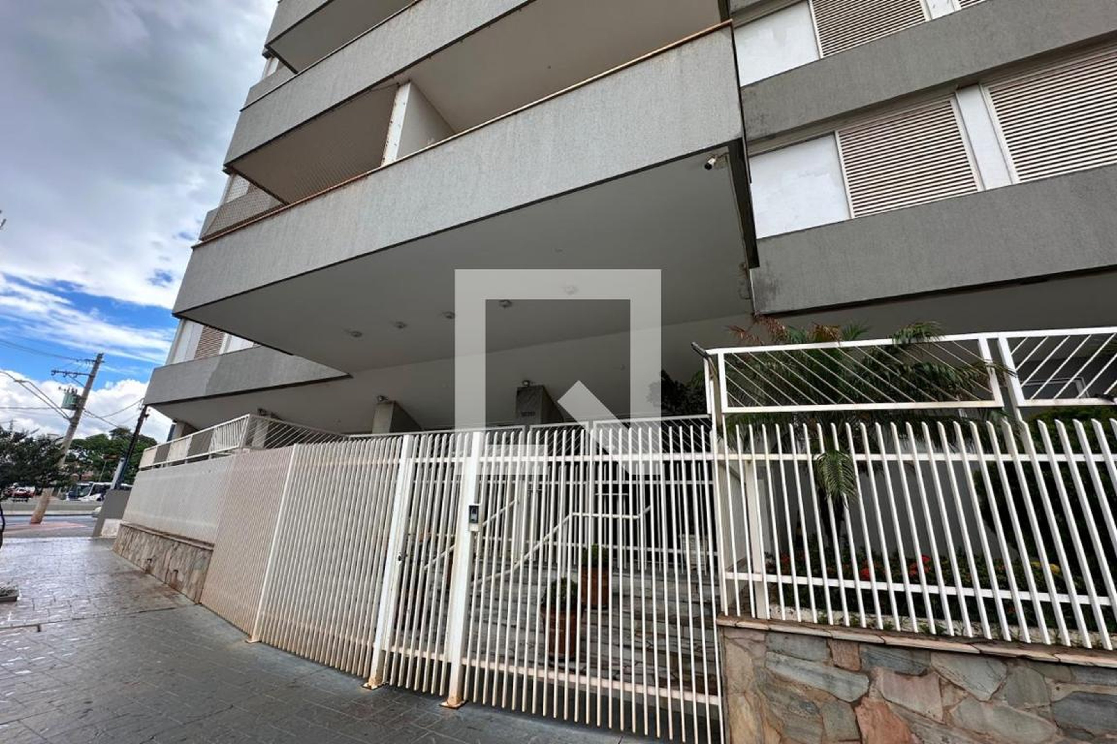 Fachada Edificio Monica