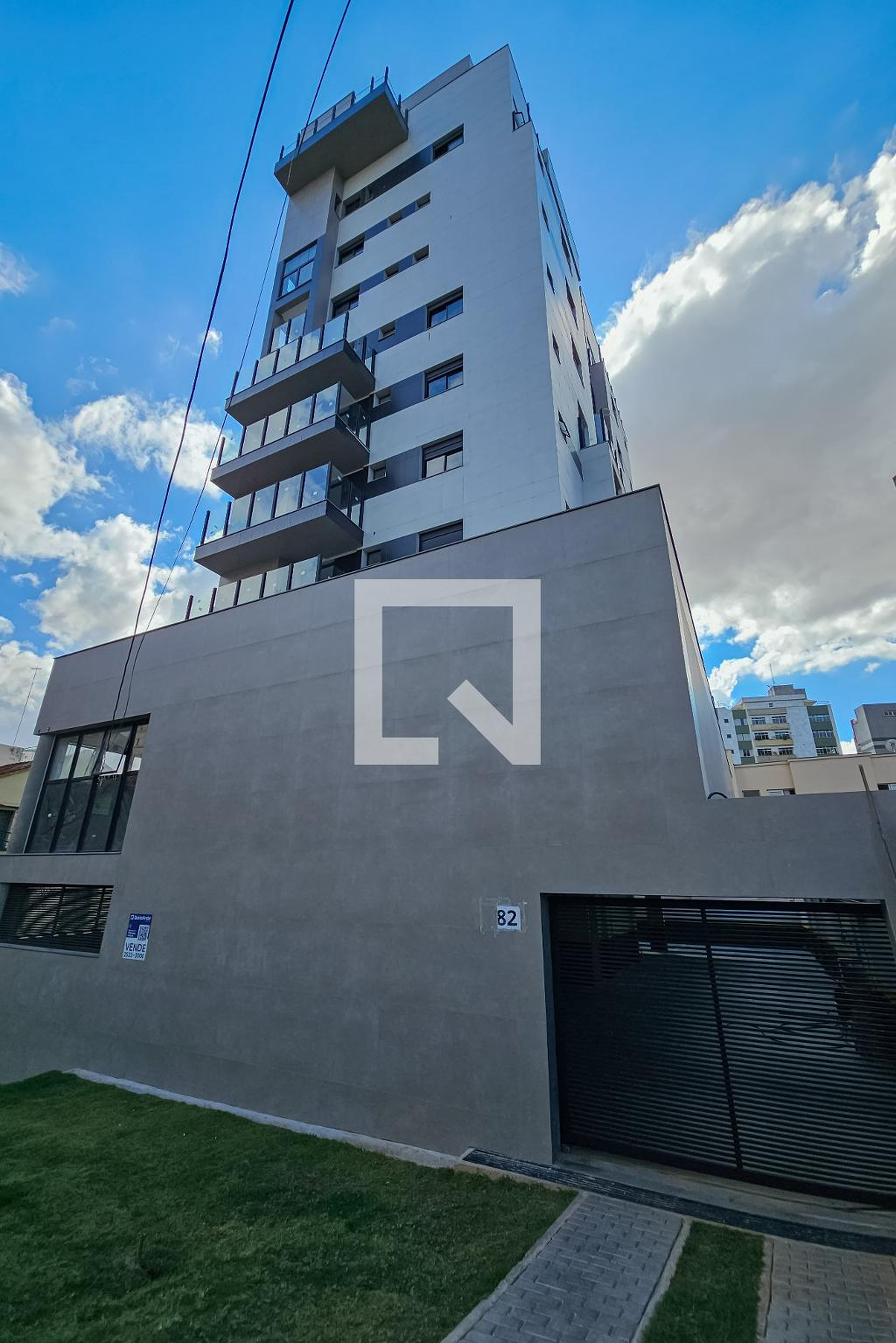 Fachada Condomínio em Rua Professor Magalhães Drumond, 72