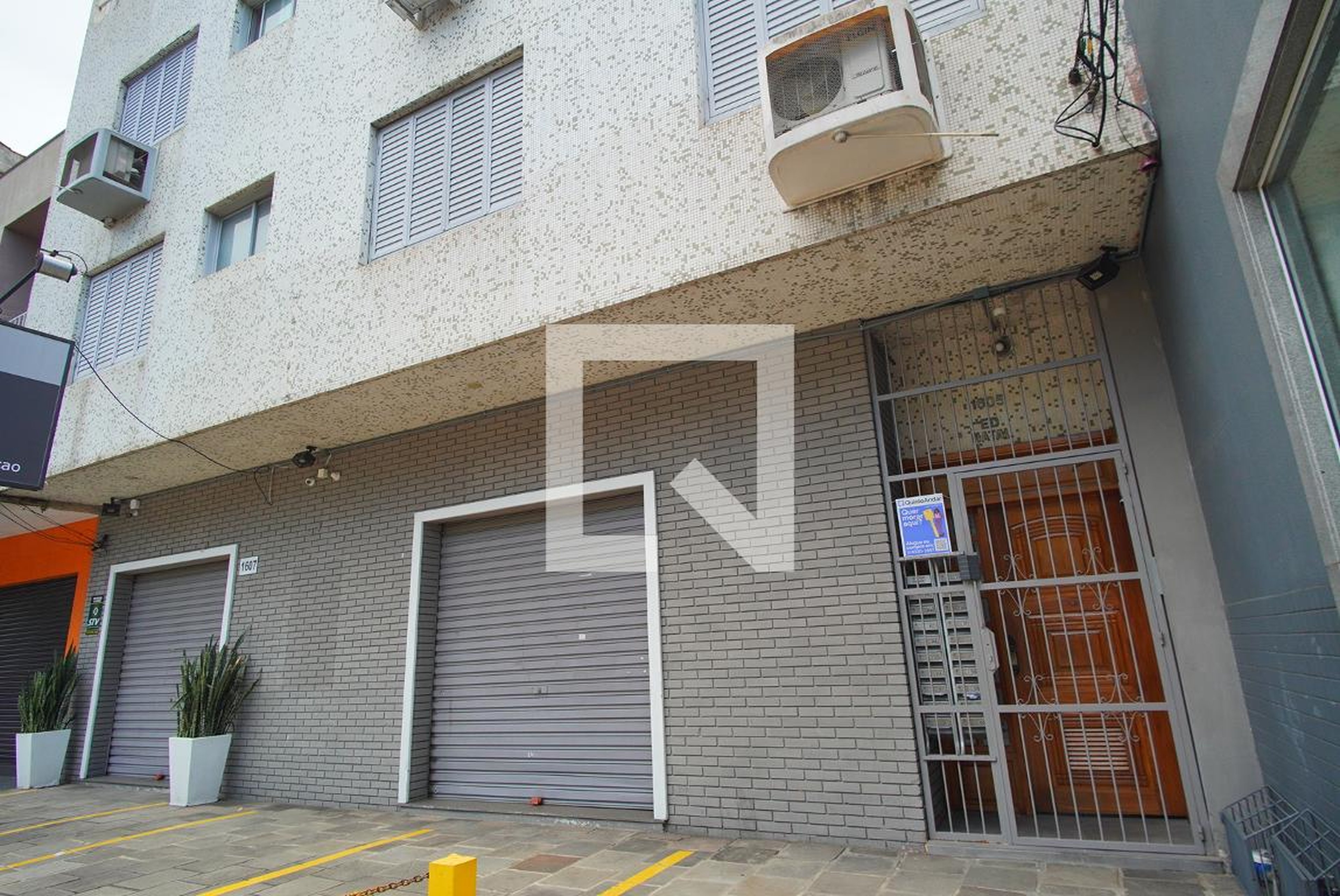 Fachada Condomínio em Avenida Benjamin Constant, 1605