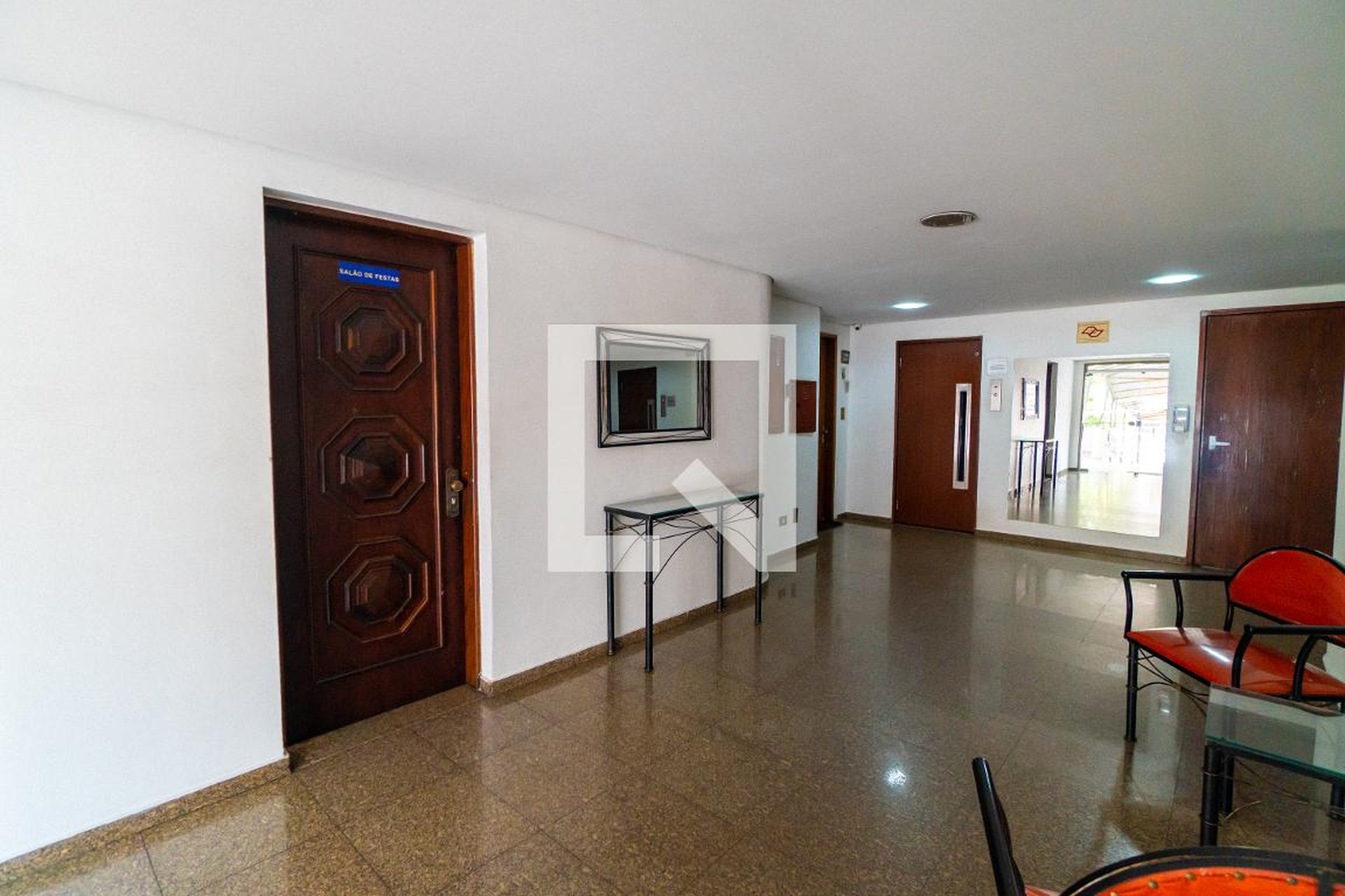 Hall de entrada - Edifício Tatiana
