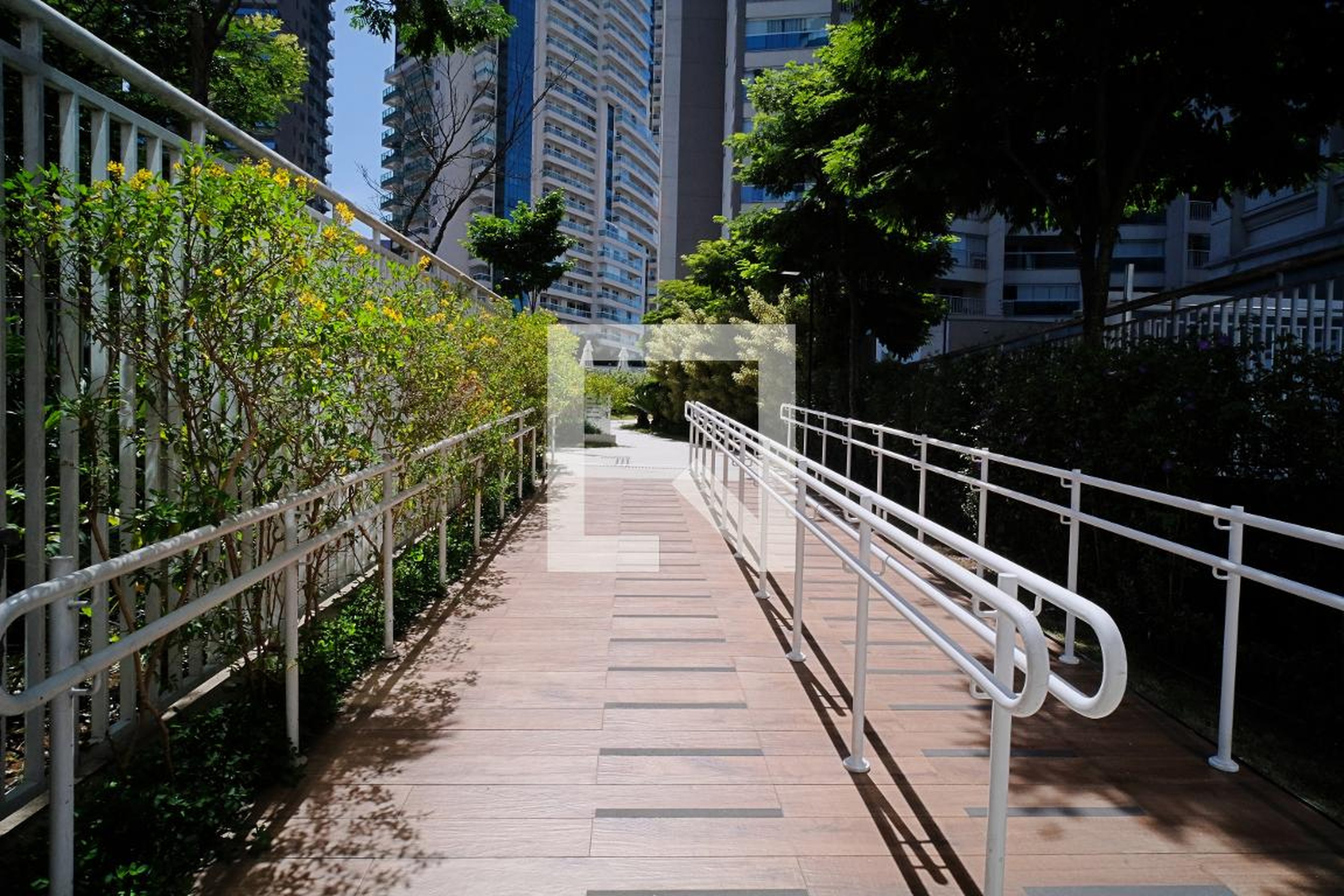 Entrada - Summit Pinheiros