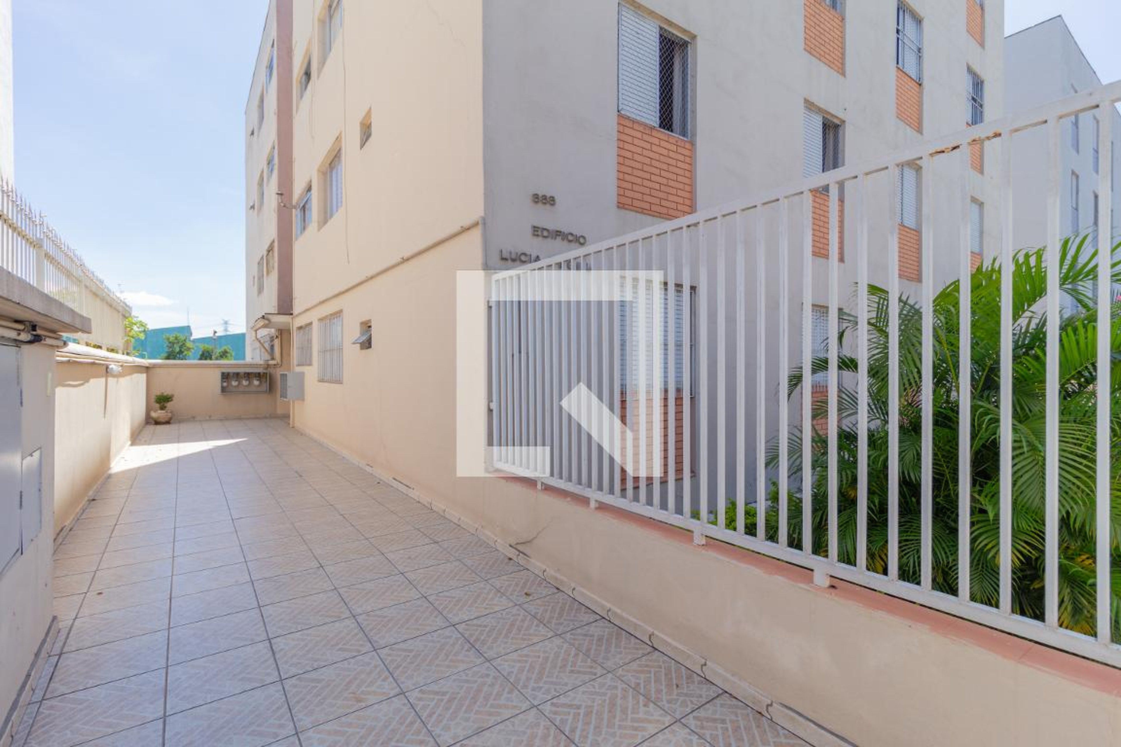 Hall de entrada - Edificio Renata Cristina