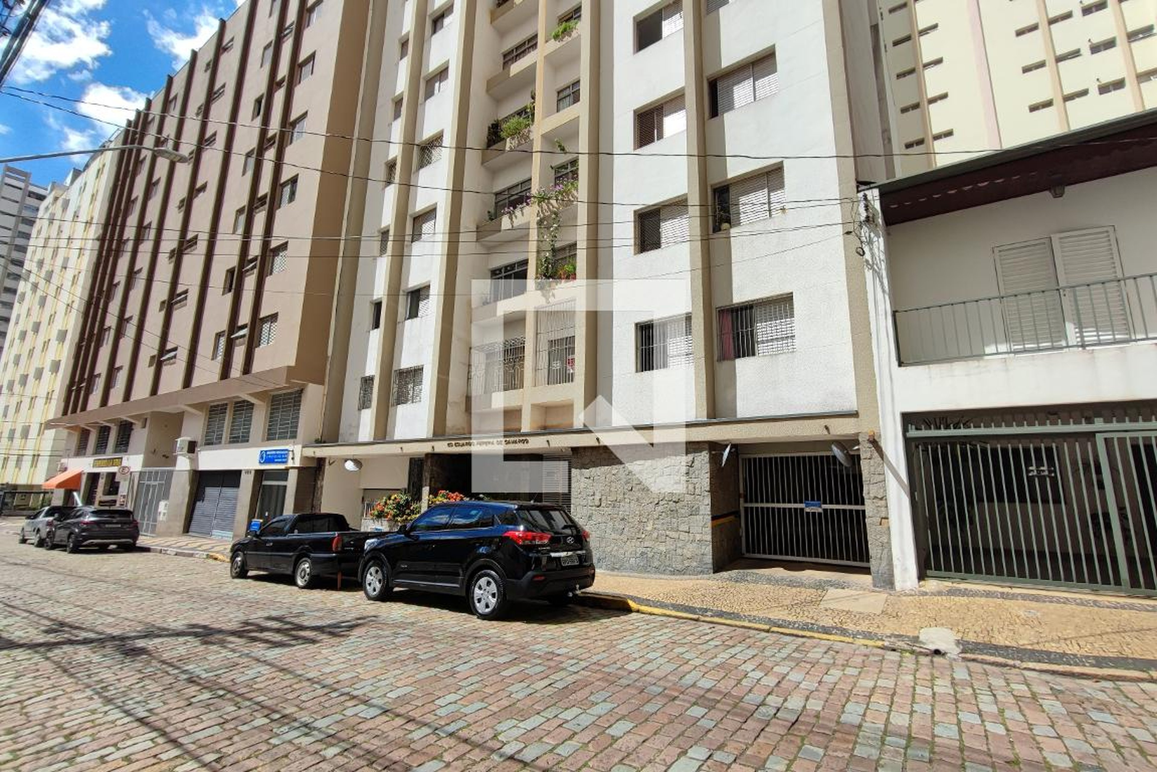 Fachada do Condomínio Edifício Eduardo Pereira de Camargo
