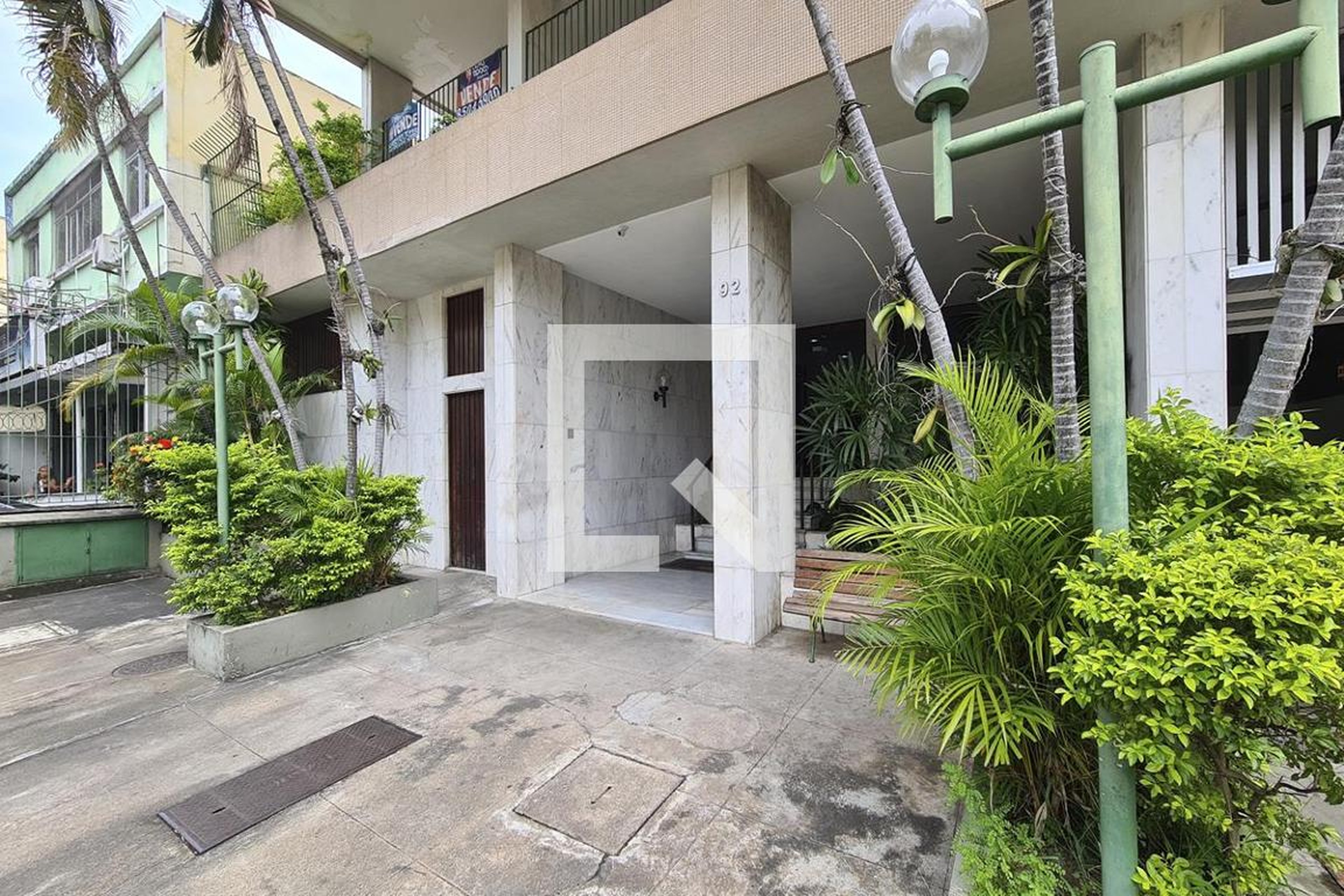 Hall de Entrada - Ravel