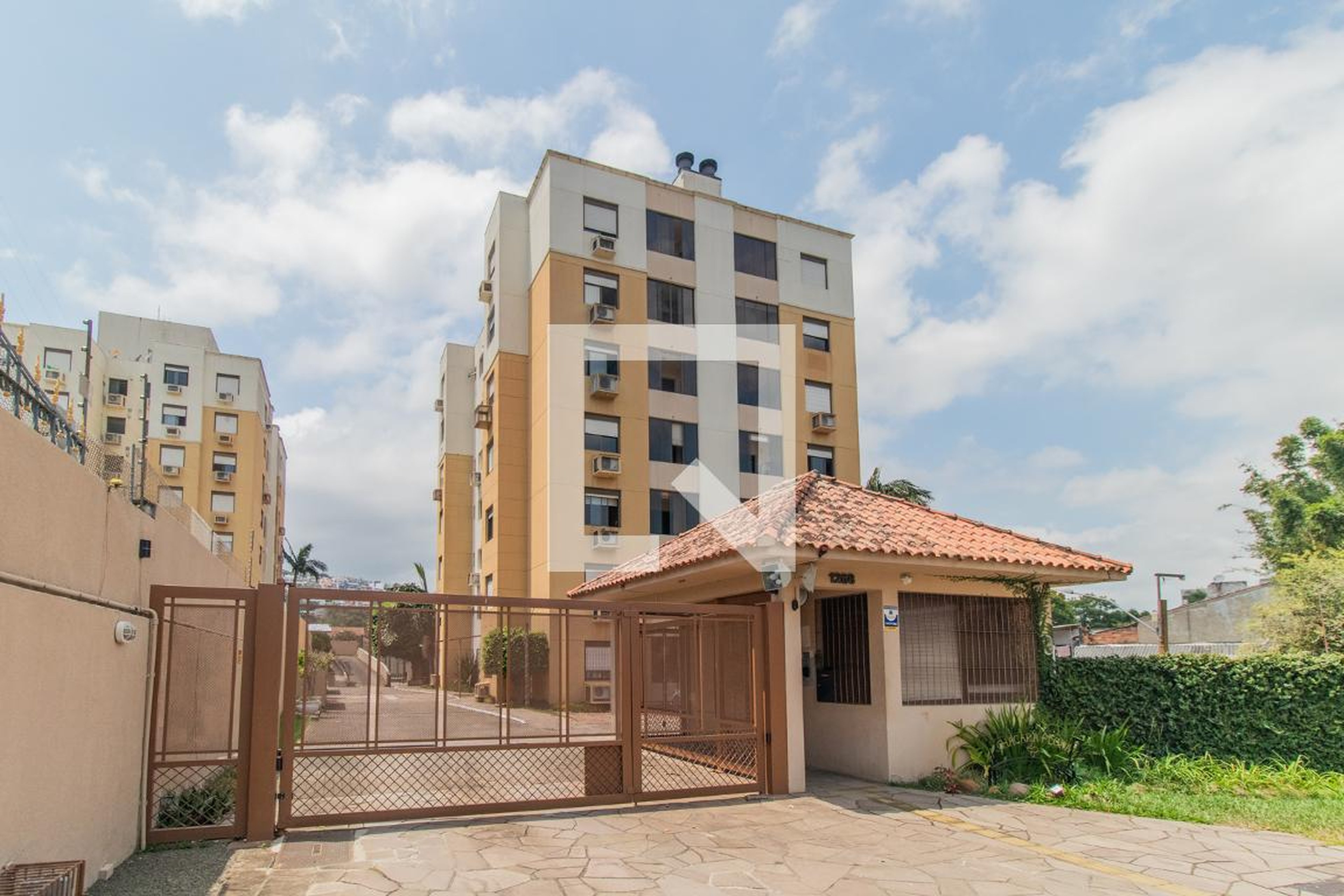 Fachada Condomínio Chácara Flora