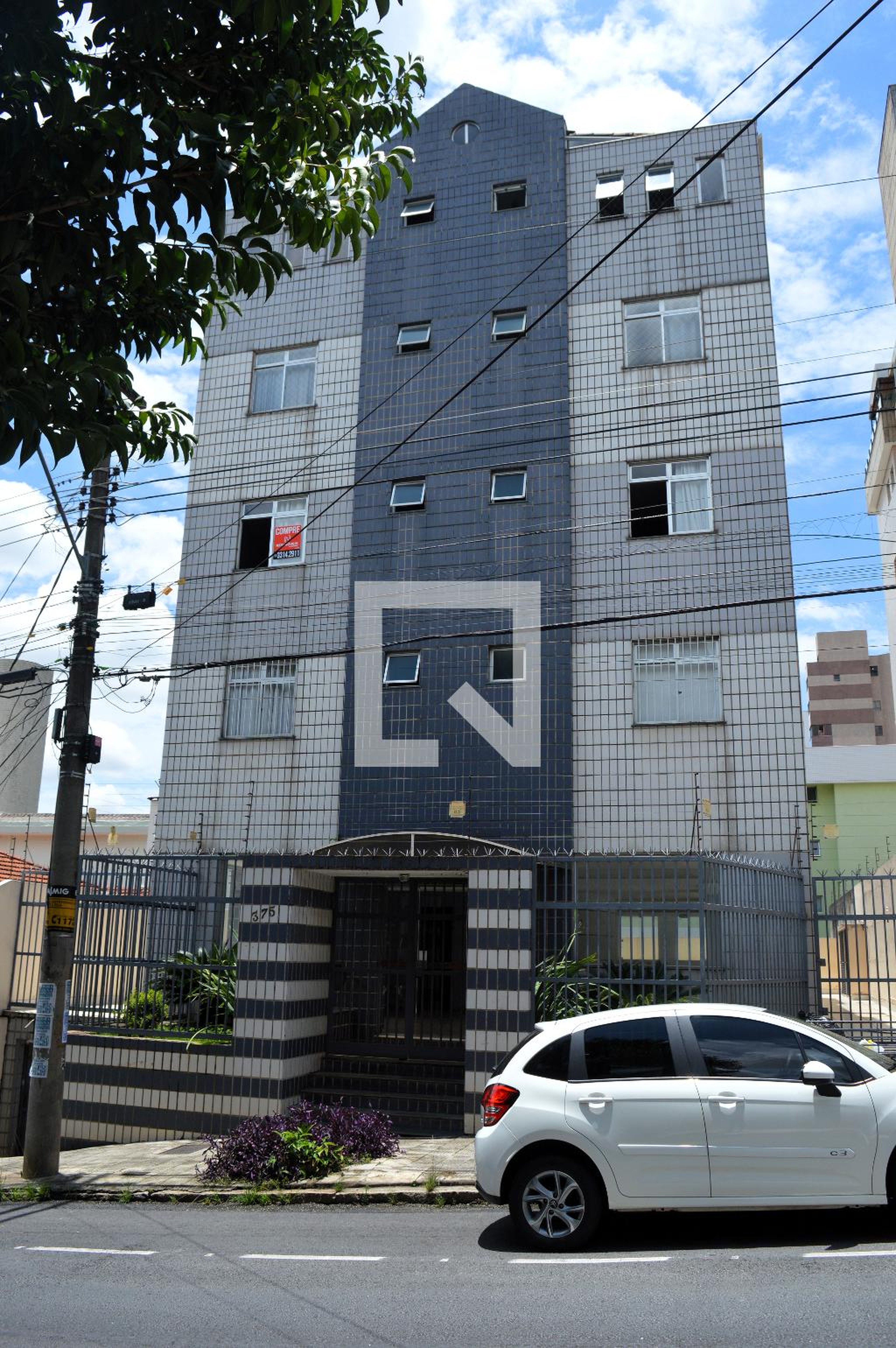 Fachada Condomínio em Rua General Andrade Neves, 375