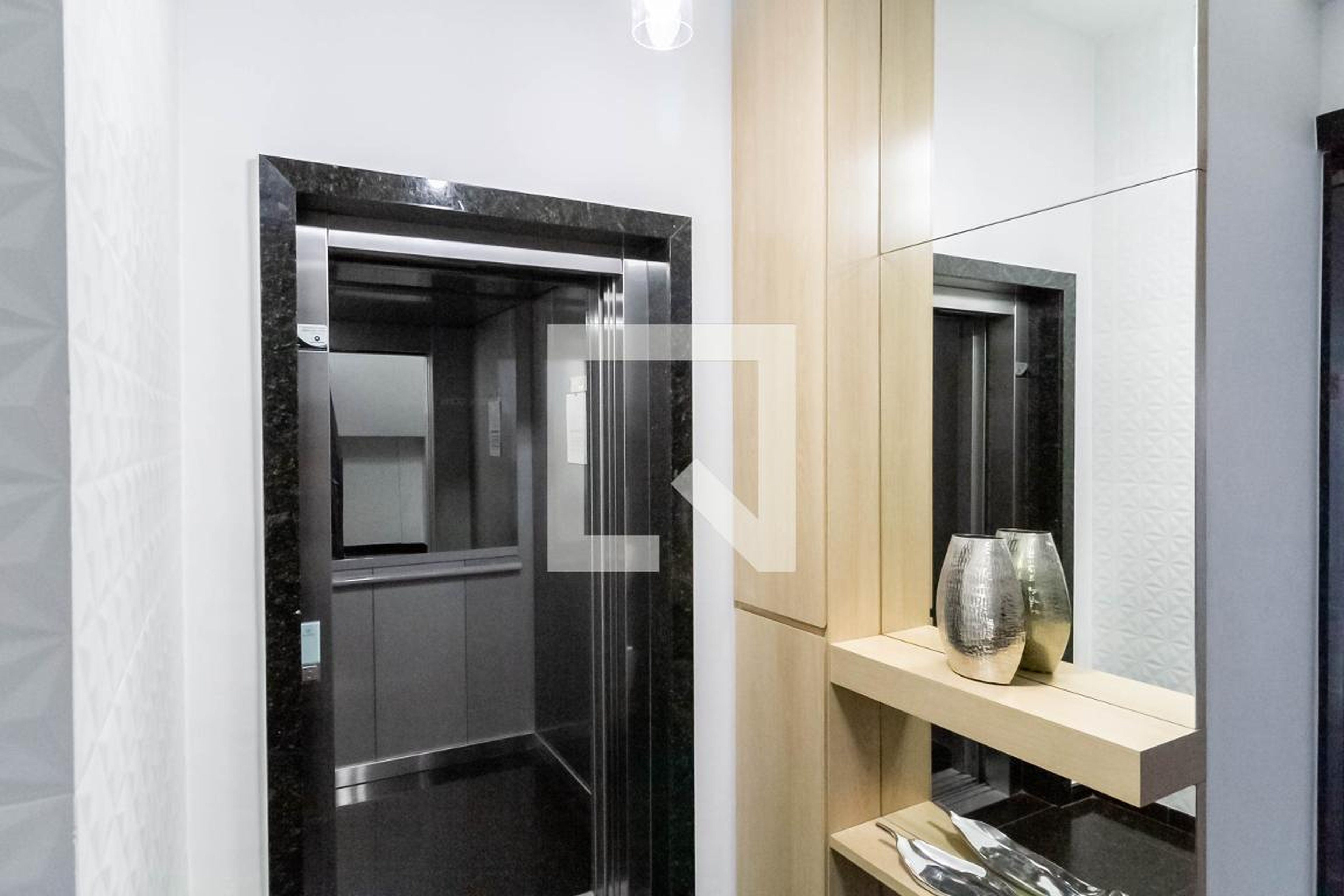 Hall de entrada - Edifício Mont Blanc