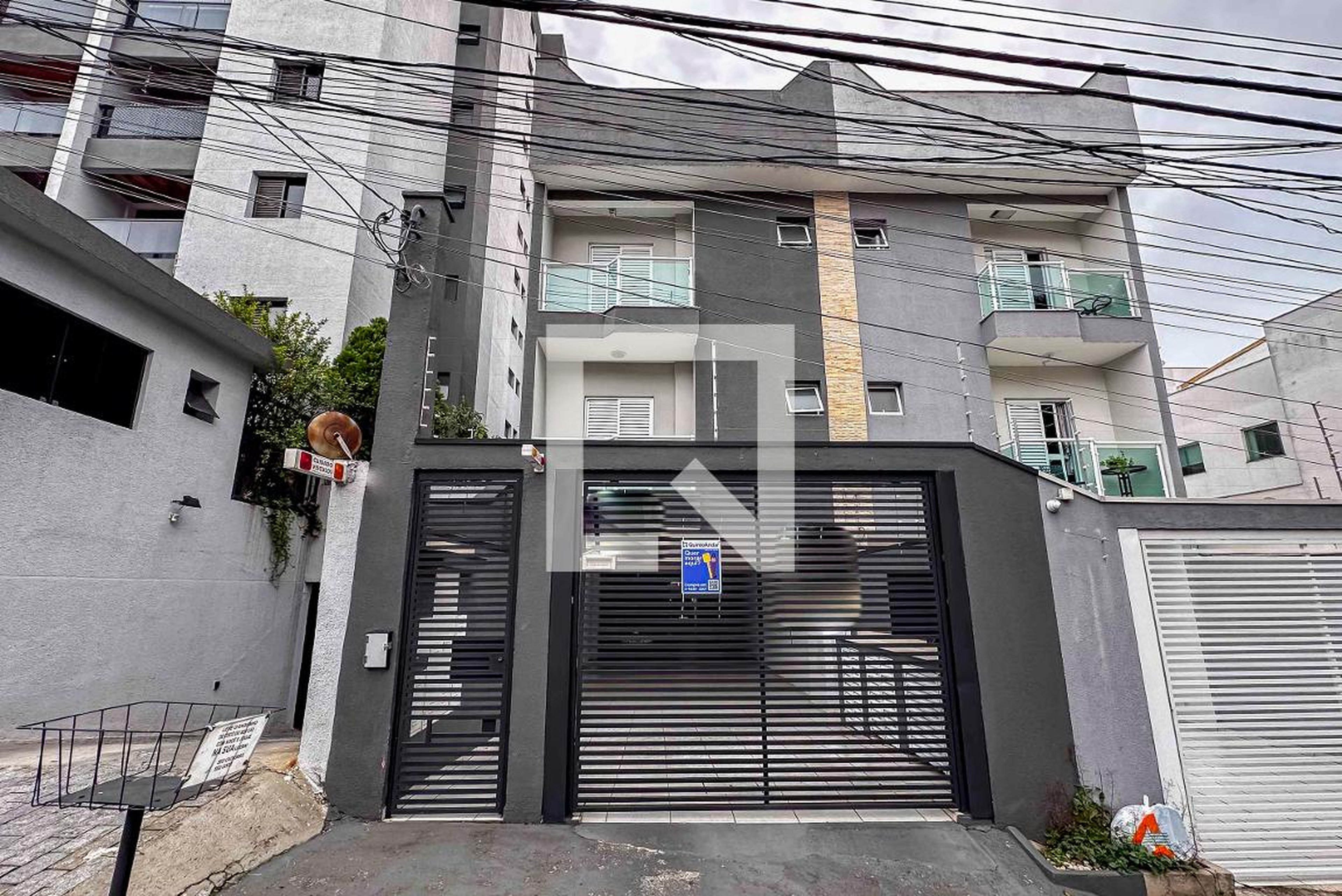 Fachada Condomínio em Rua Atibaia, 427