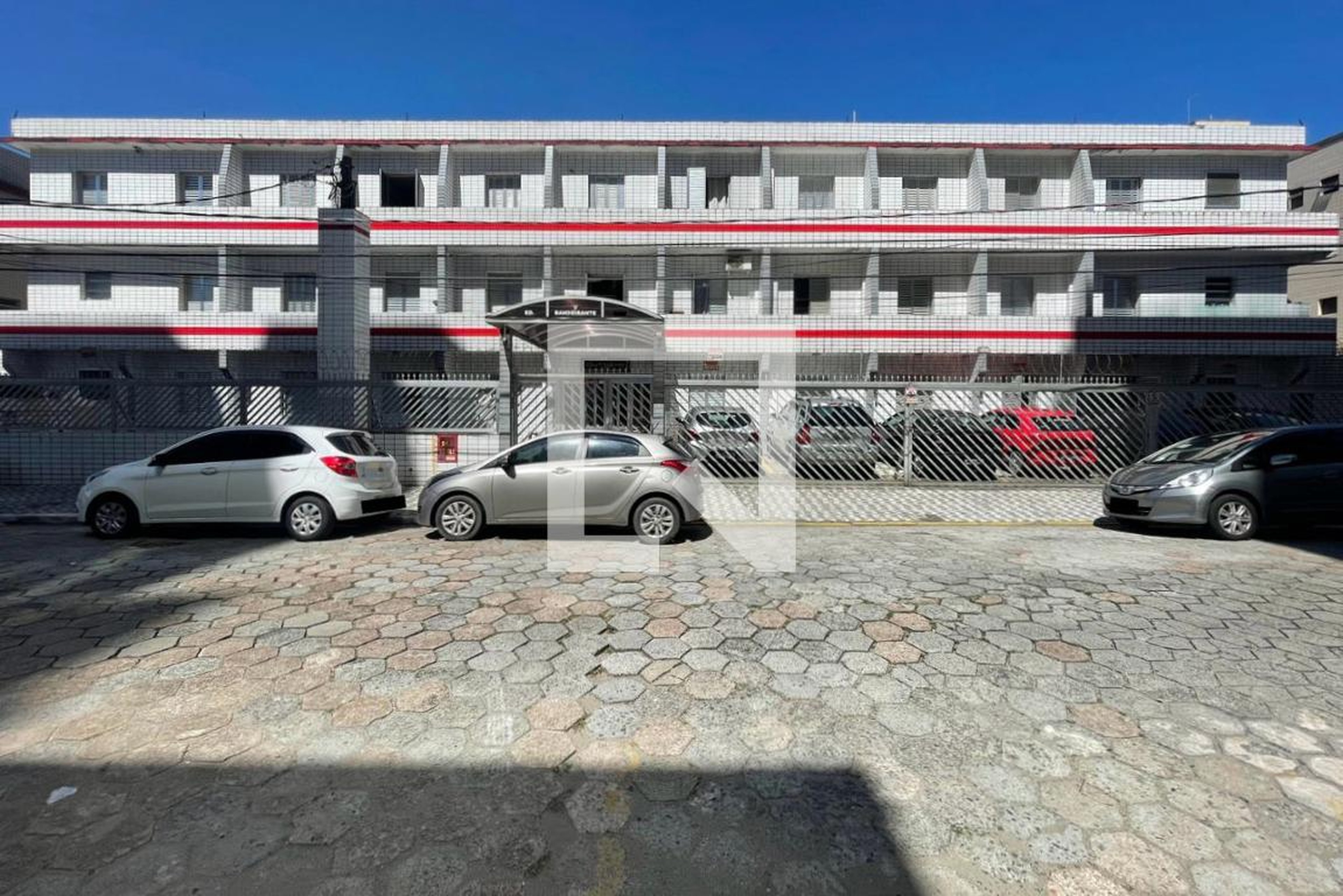 Fachada Edifício Bandeirante V