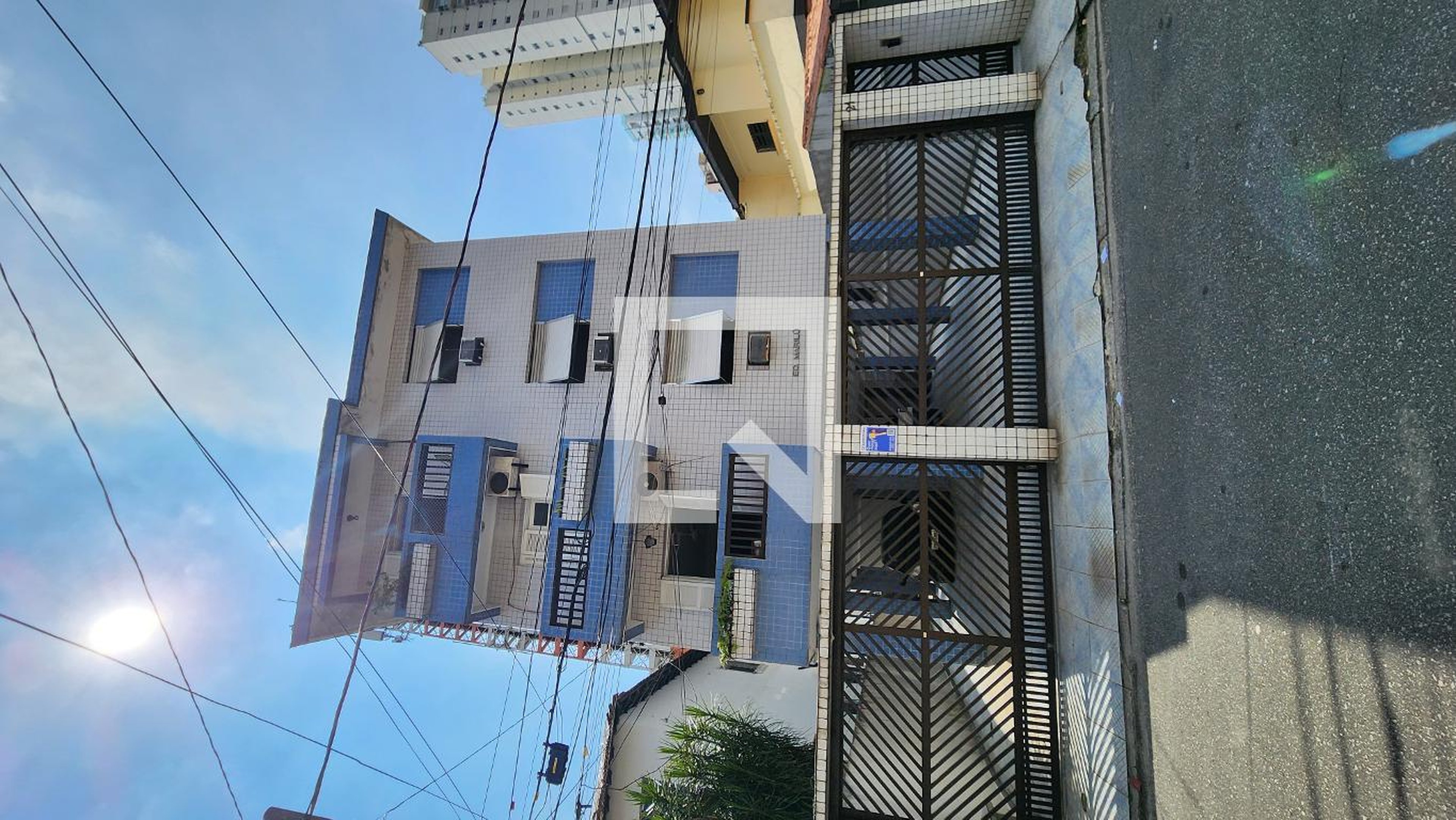 Fachada do Prédio Condomínio em Rua Affonso Verediano, 21