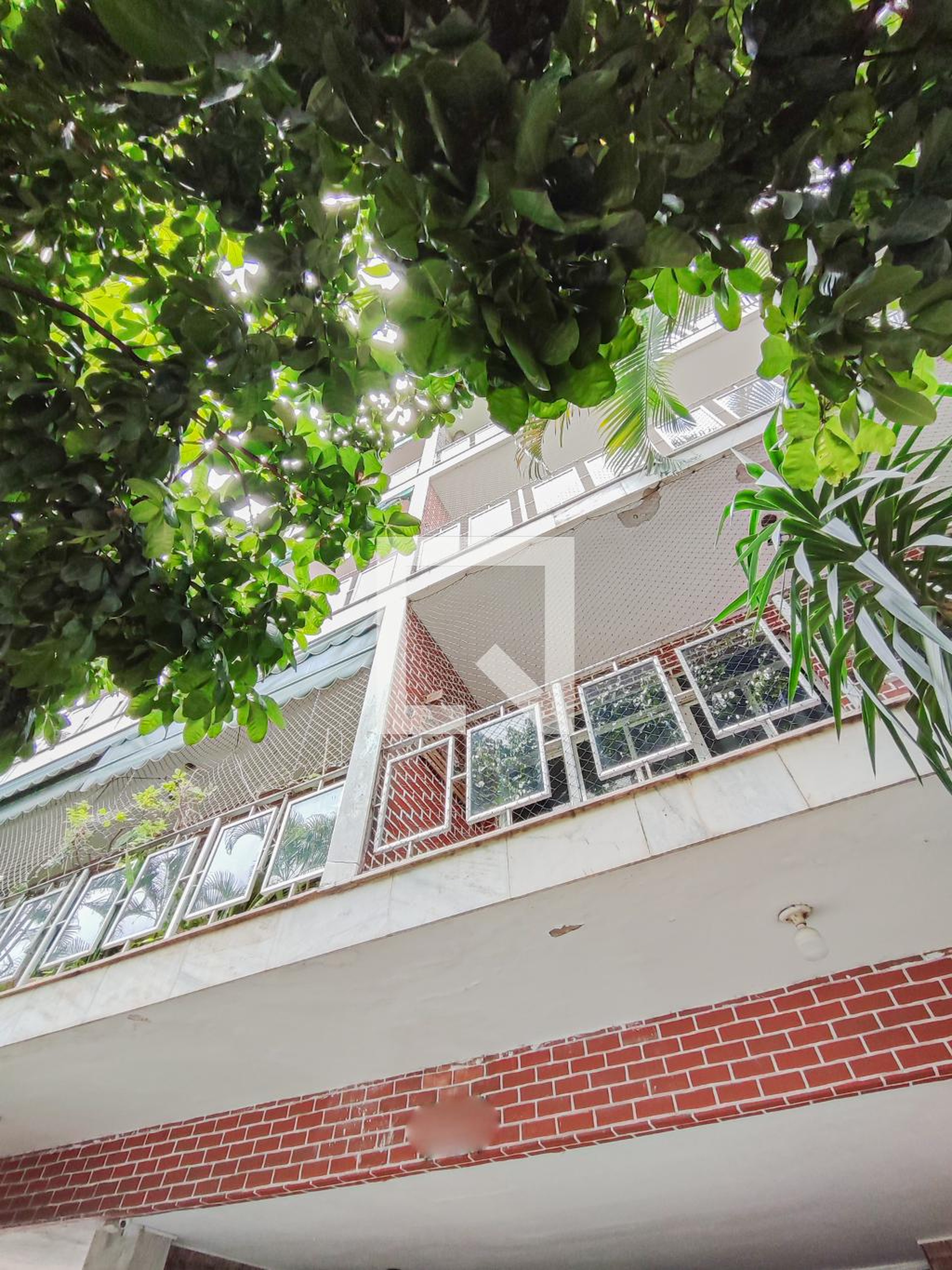 Fachada Condomínio em Rua Edgard Werneck, 721