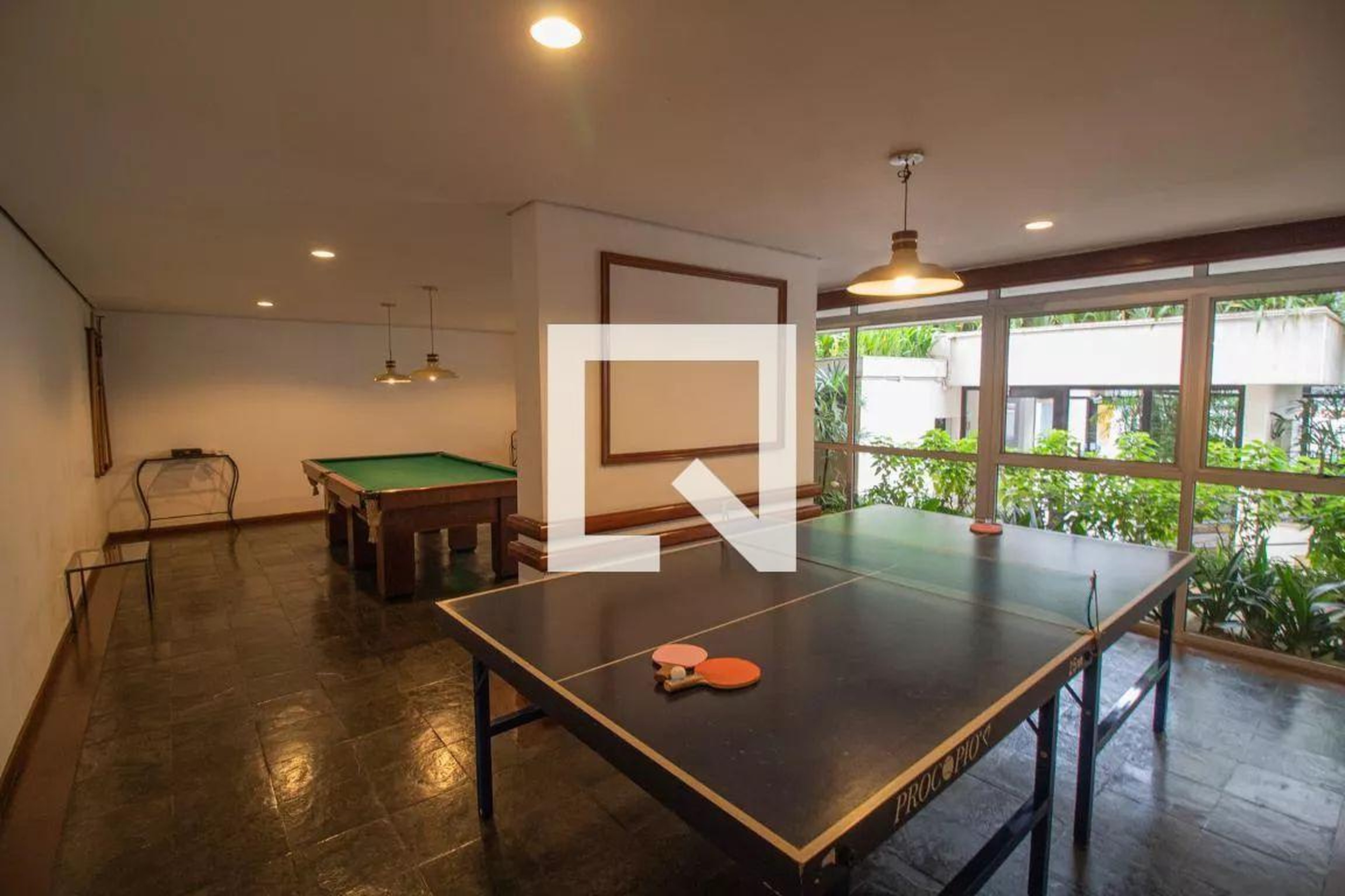 Salão de Jogos - Persona