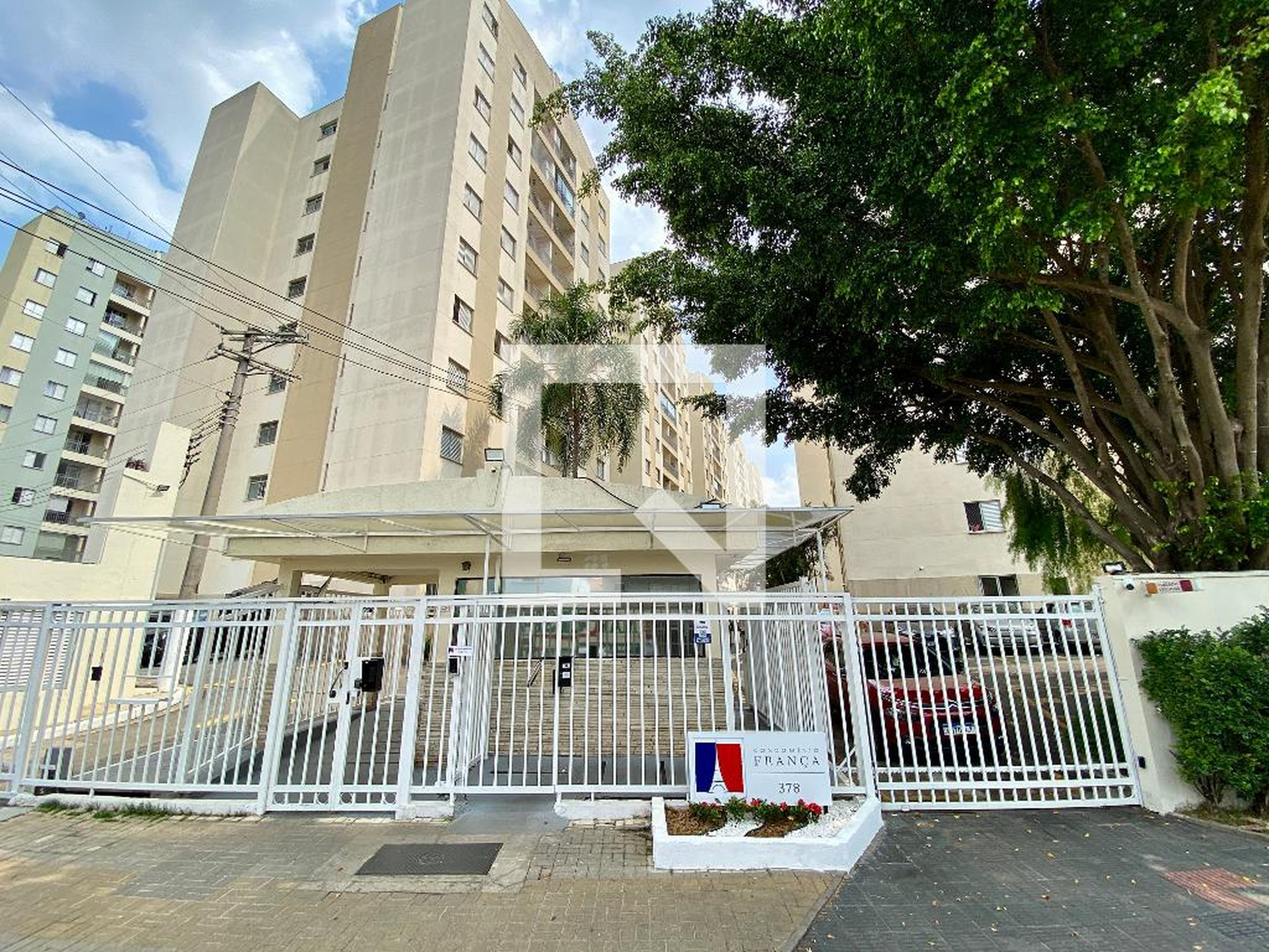 Fachada do Prédio Condomínio França