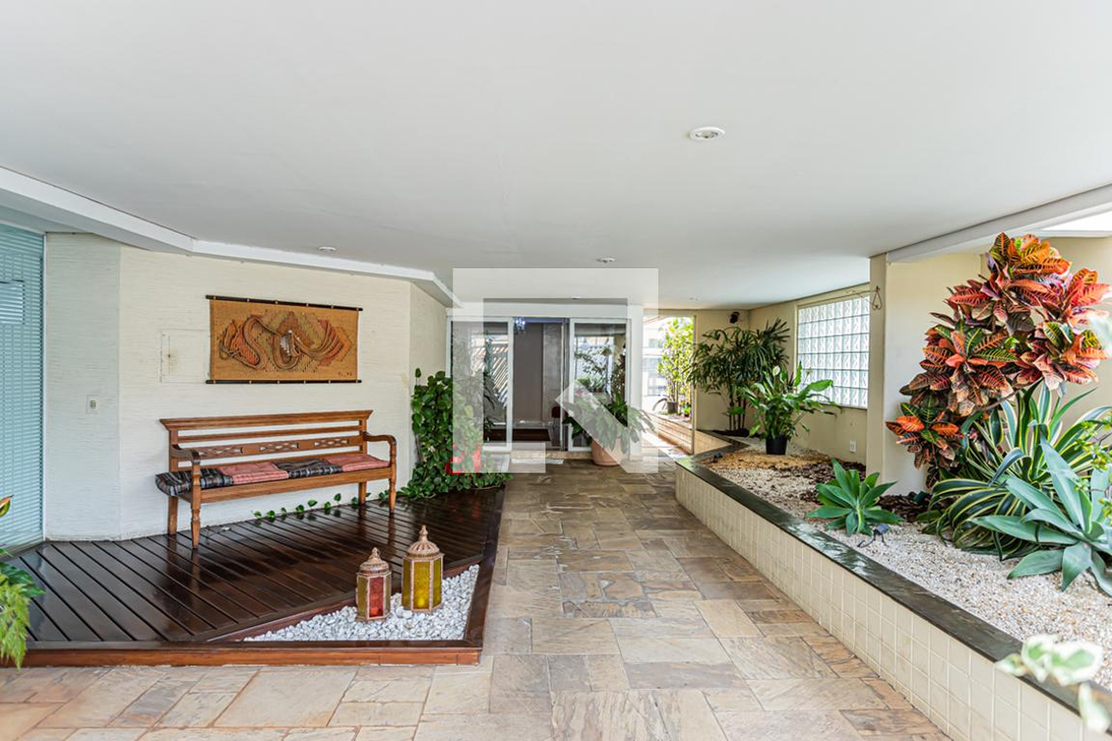 Hall de entrada - Armando Marinangelo