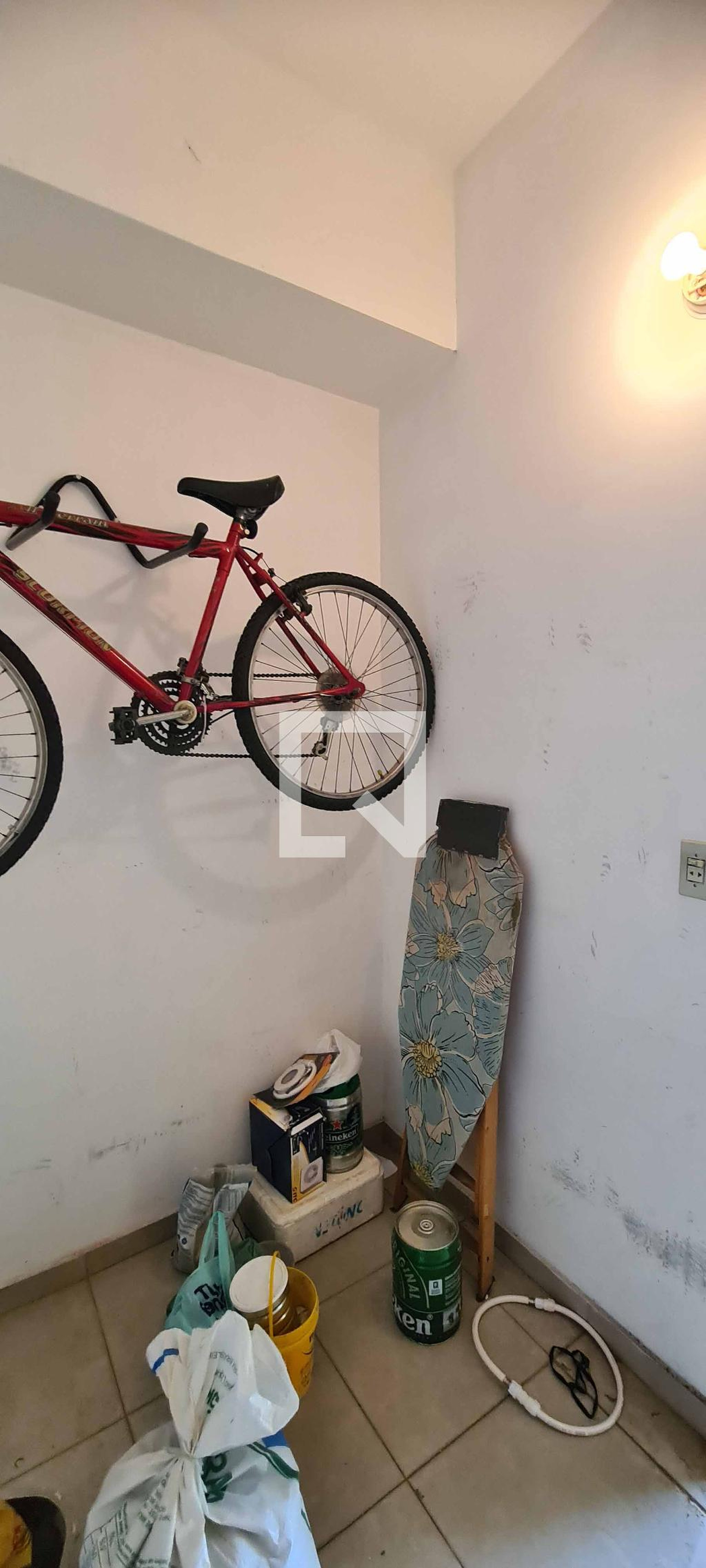 Área comum - Continental