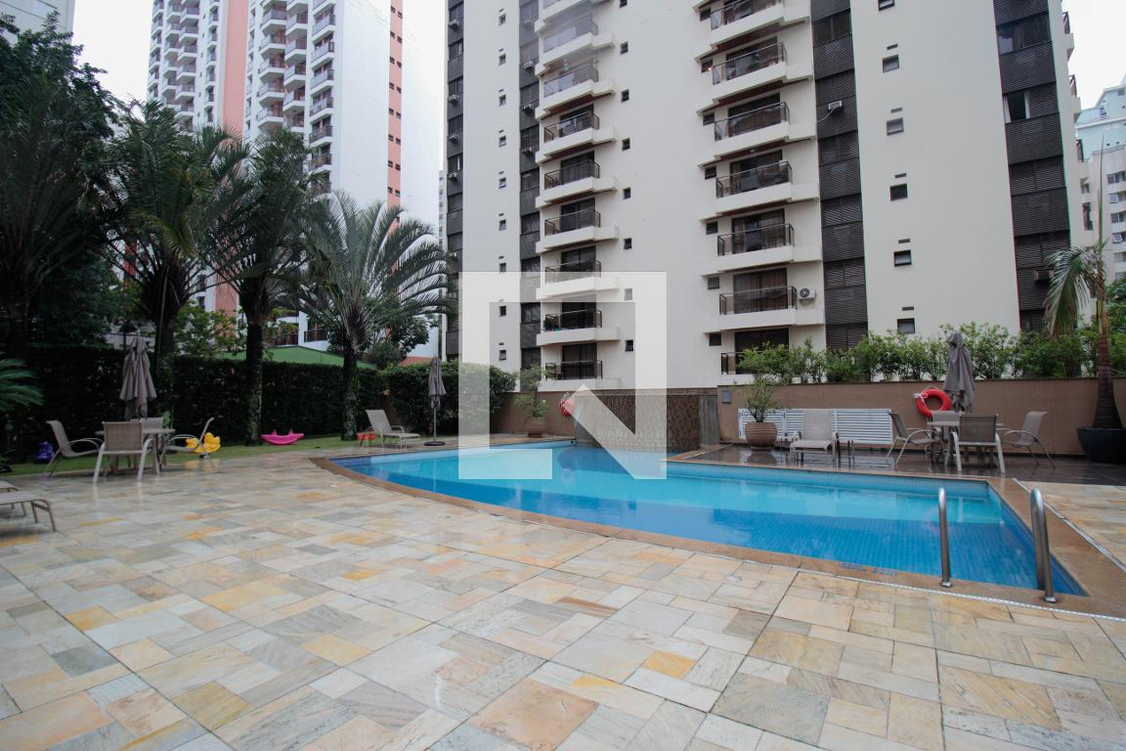 Piscina - Transamérica Internacional Plaza Flat