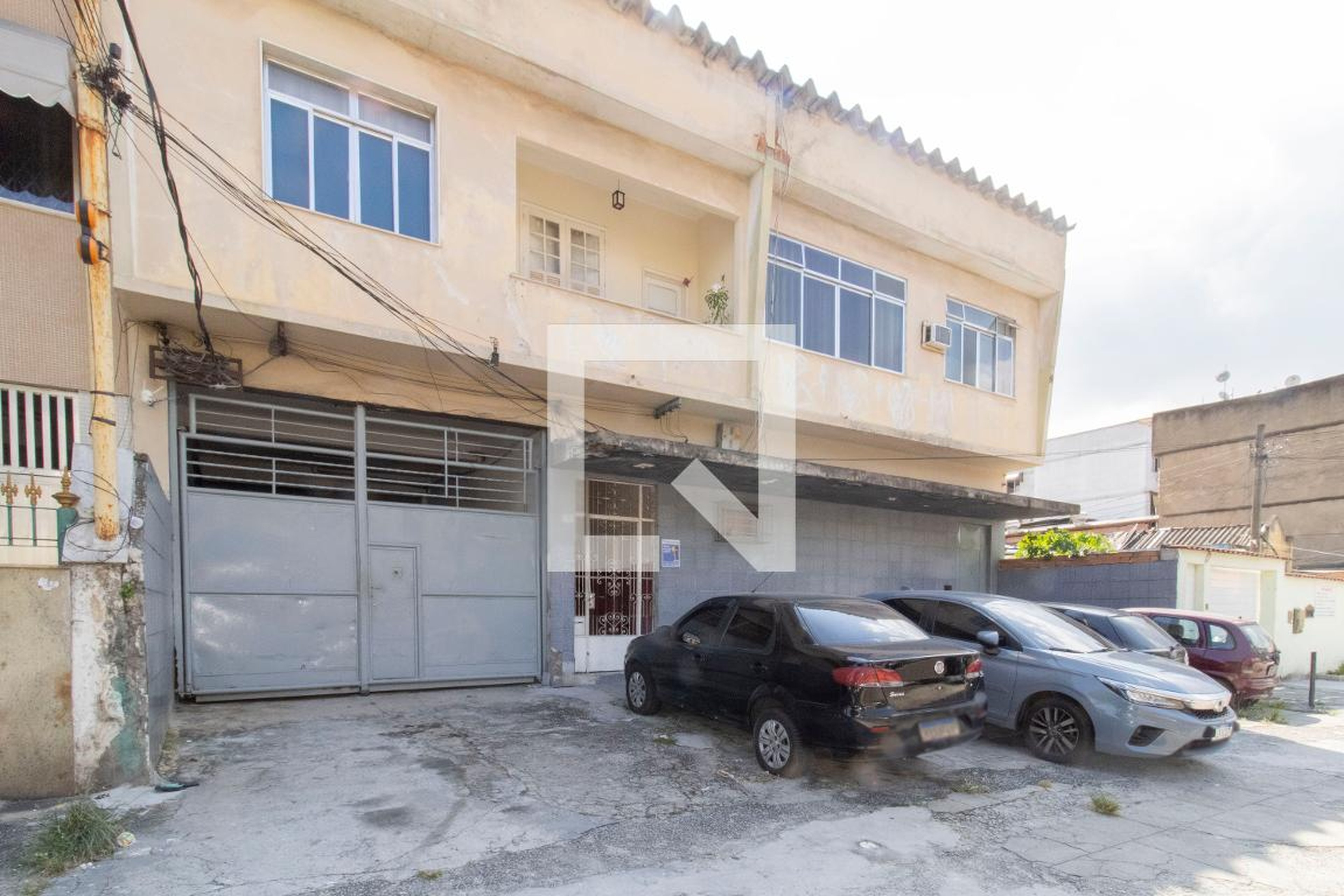 Fachada Condomínio em Rua Ápia, 429