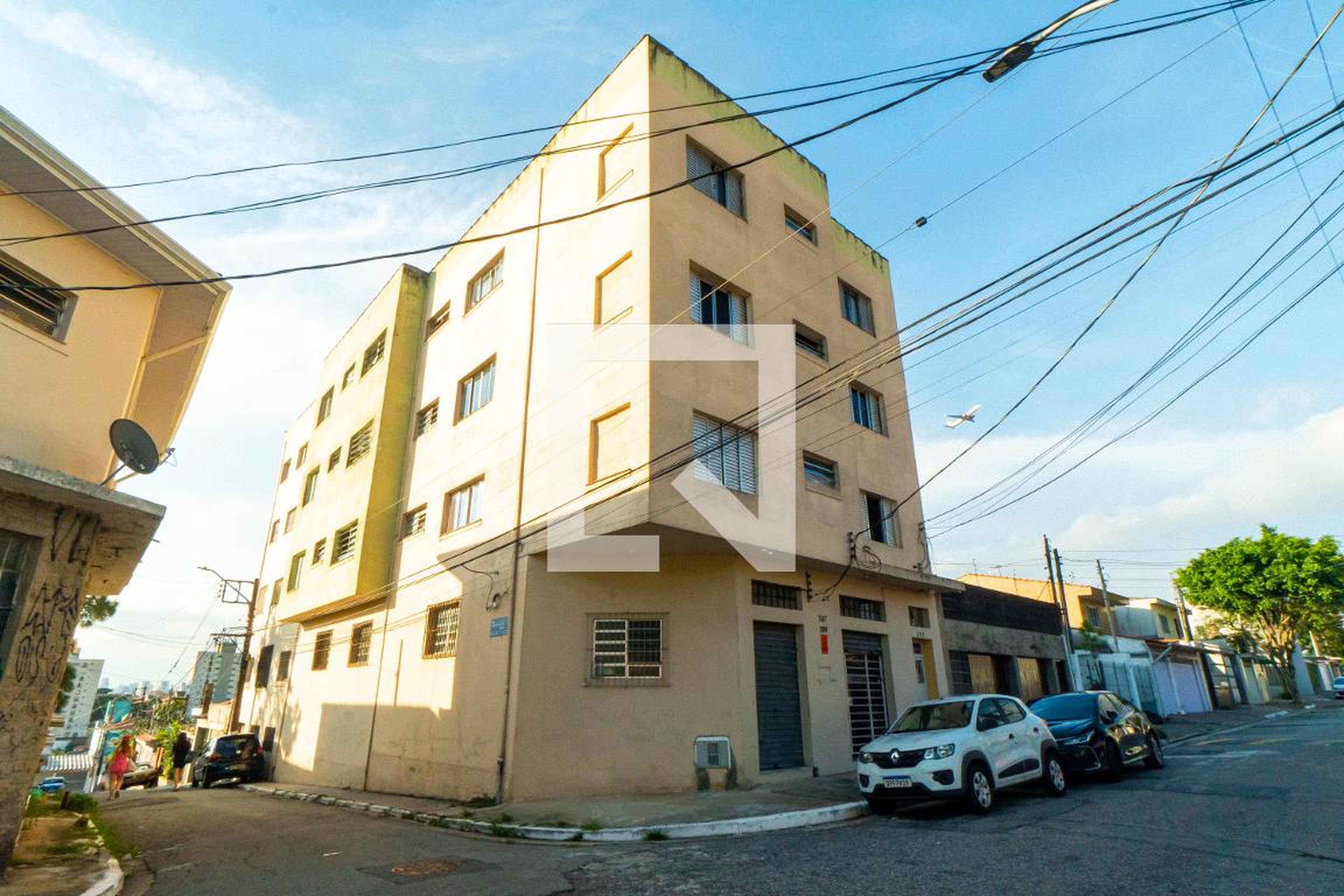Fachada do Prédio Condomínio em Rua das Nhandirobas, 291