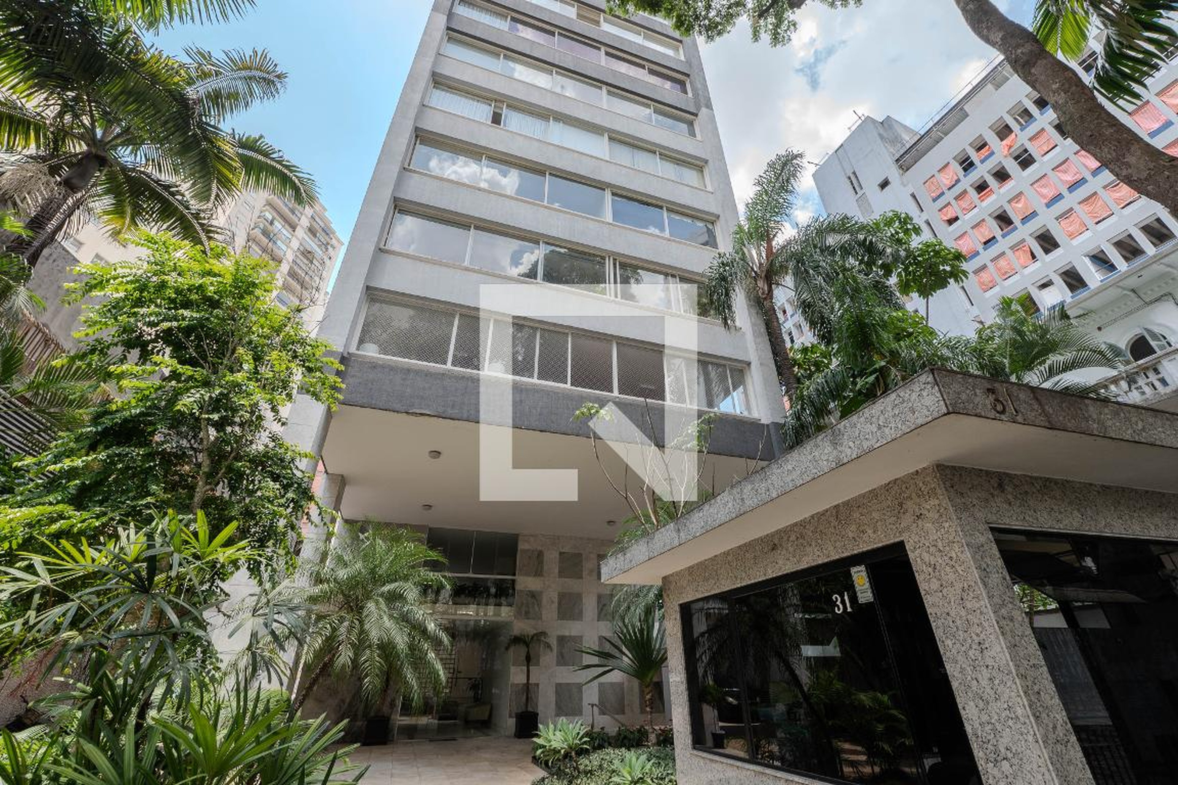 Fachada Condomínio em Rua Augusta, 31