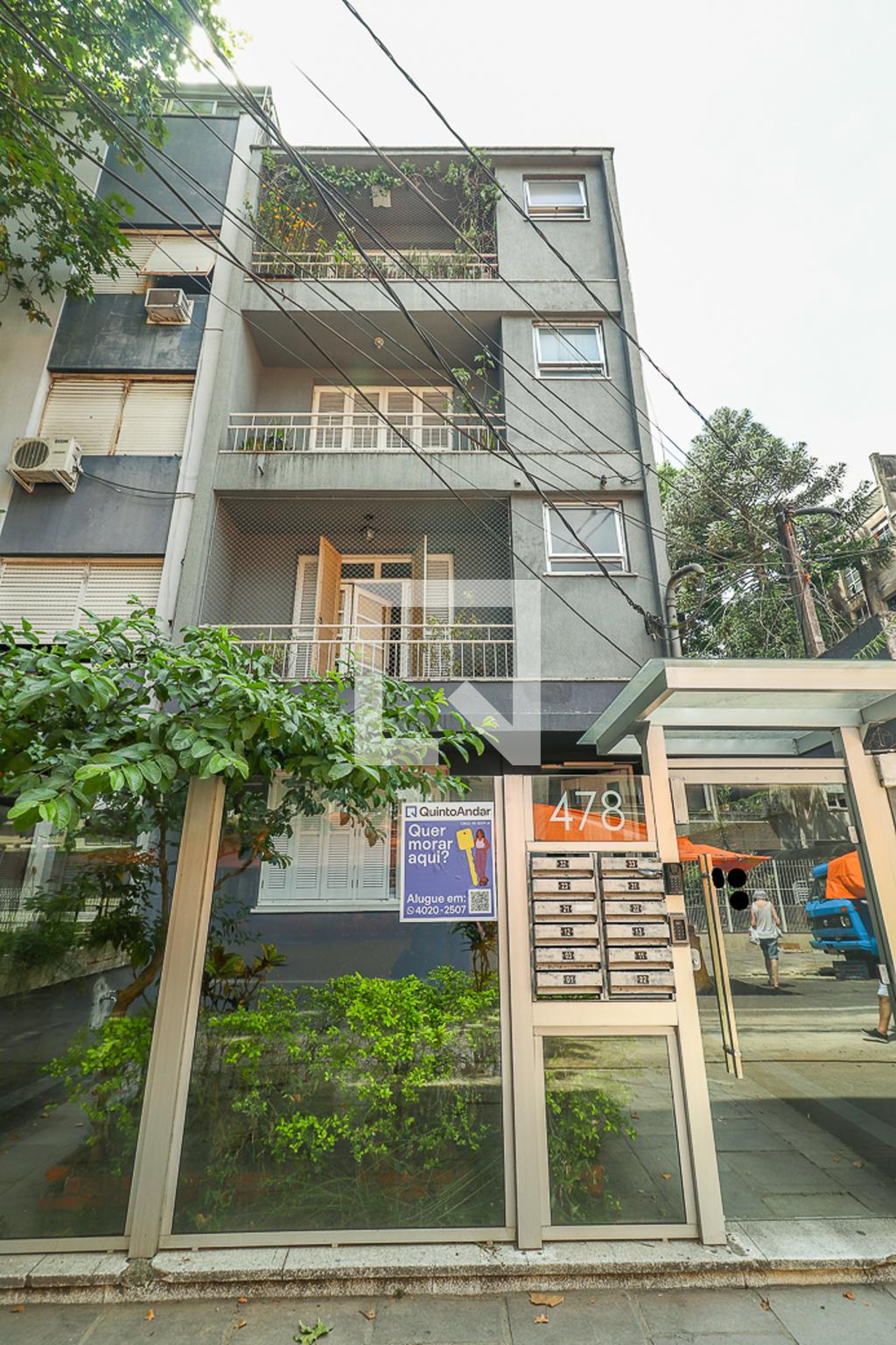 Fachada Condomínio em Rua General João Telles, 478