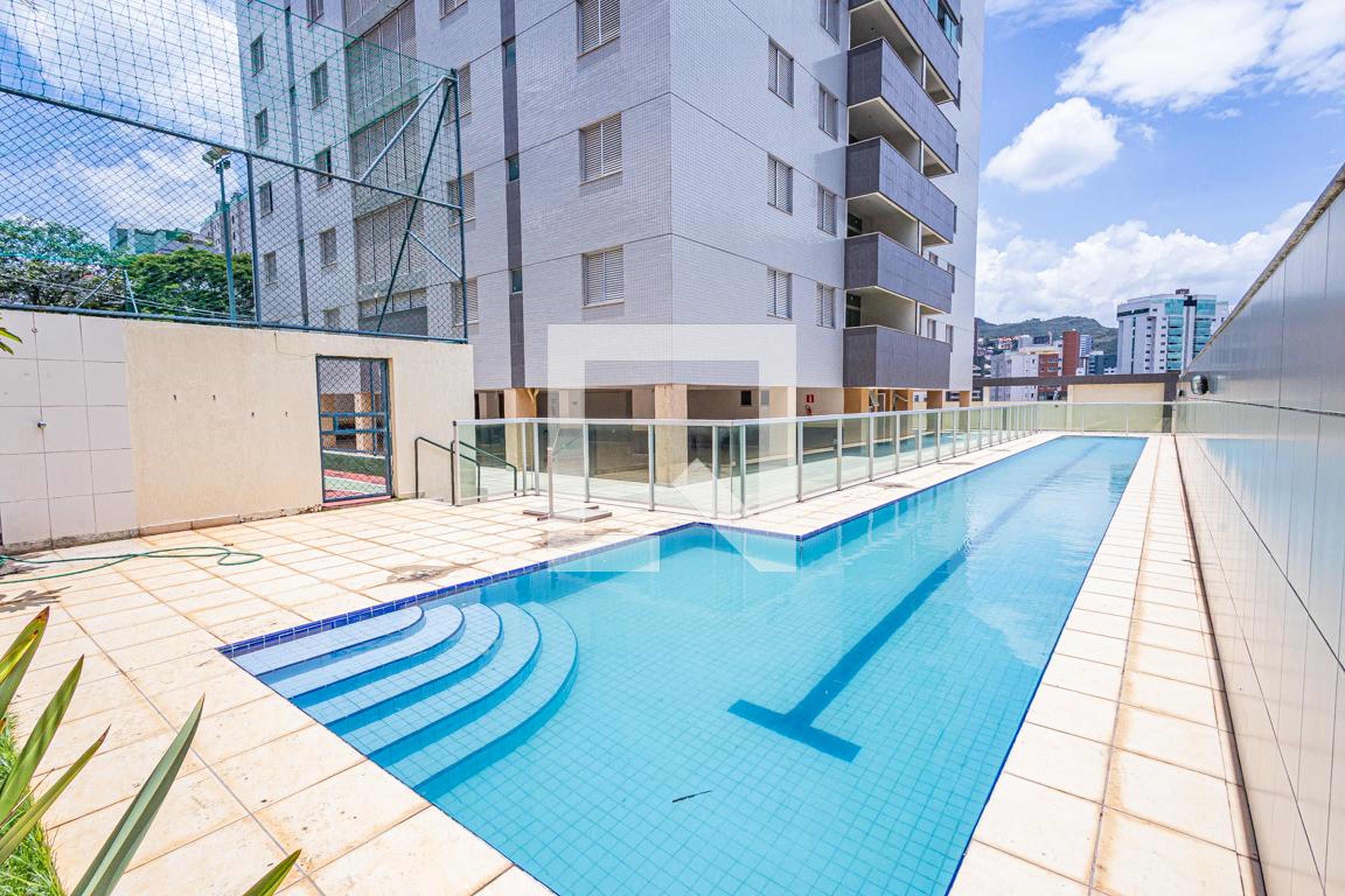 Piscina Condomínio em Rua Laguna, 38