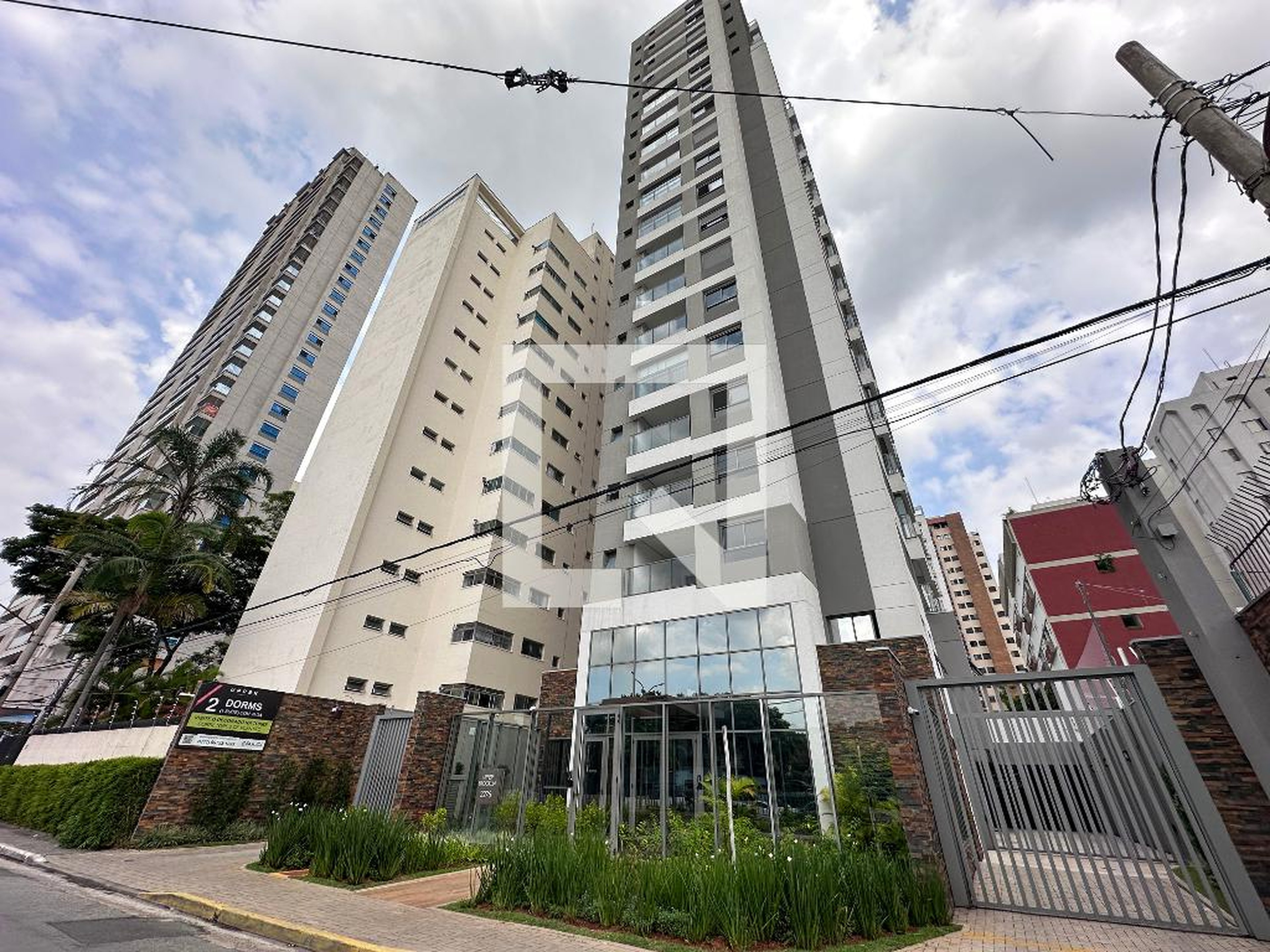 Fachada Condomínio em Avenida Vereador José Diniz, 2274
