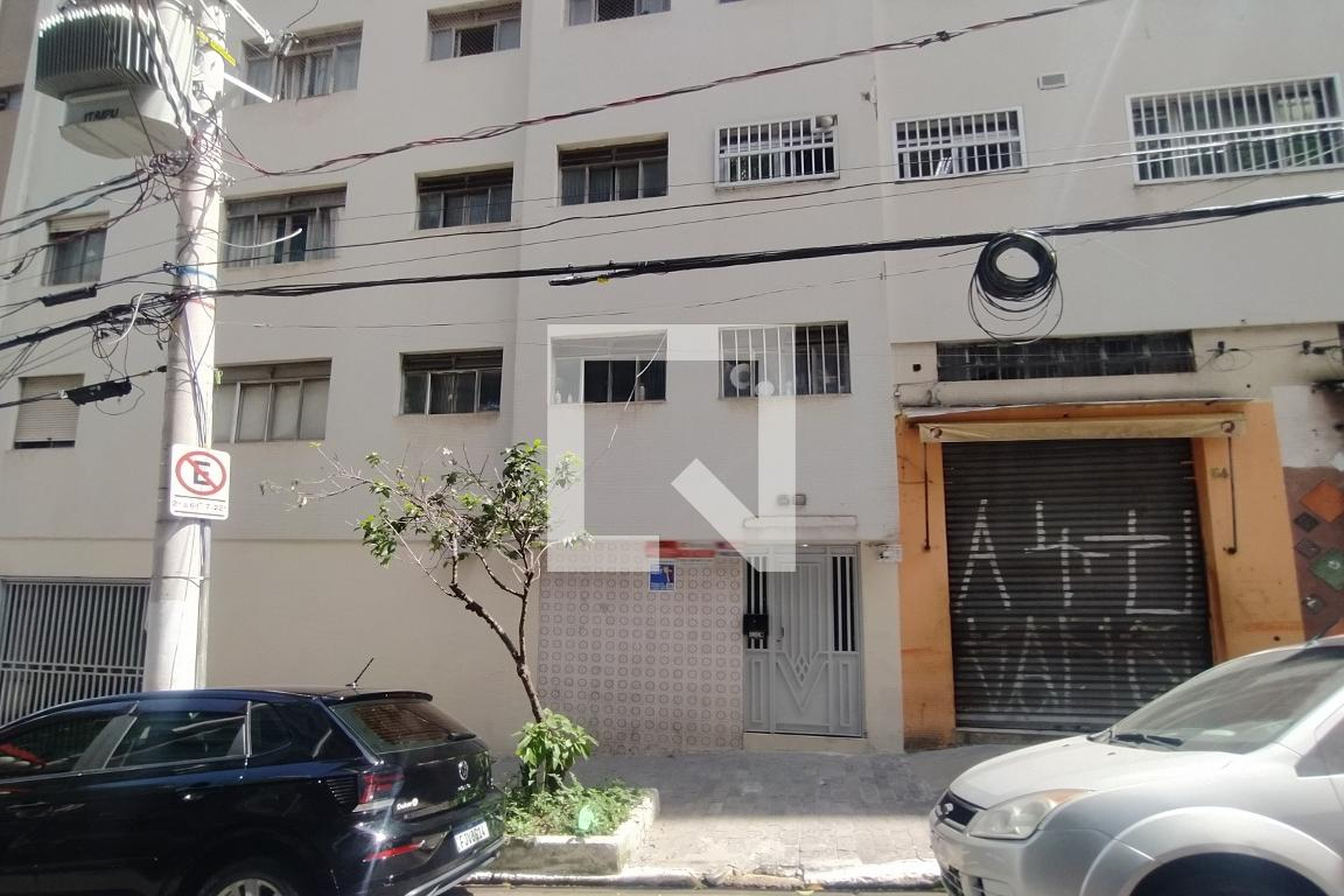 Fachada do Prédio Condomínio em Rua Fagundes, 60