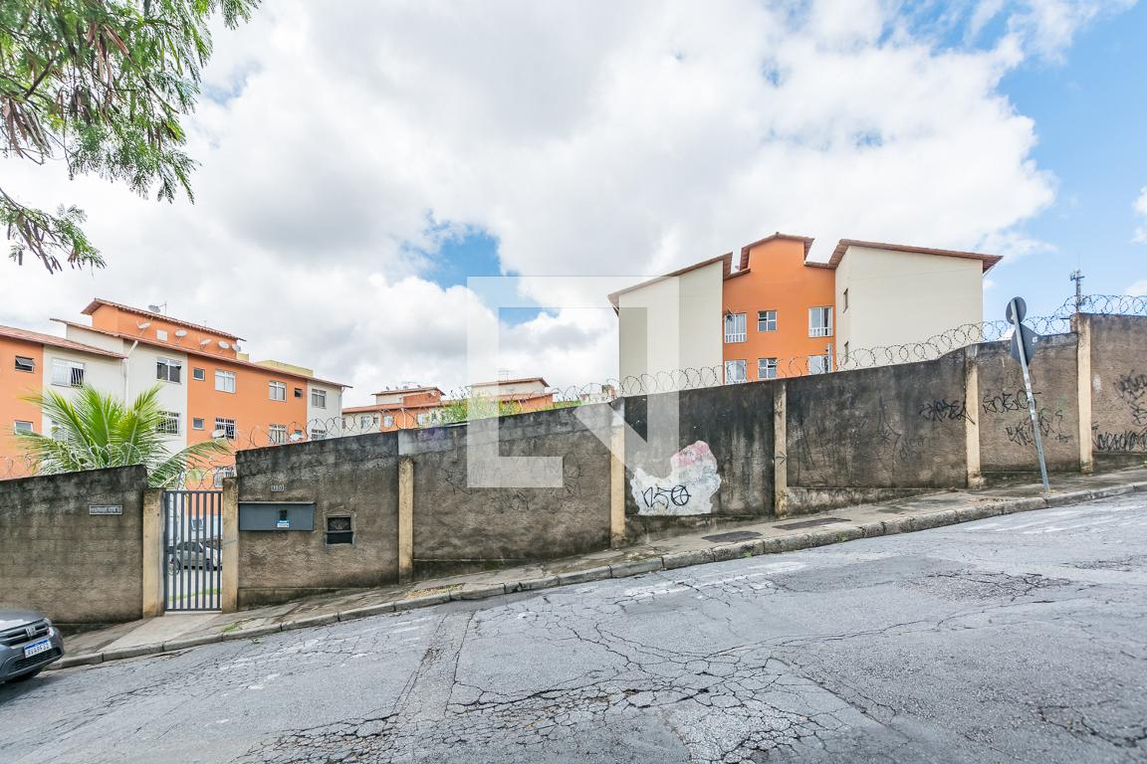 Fachada Residencial Parque Royal 2