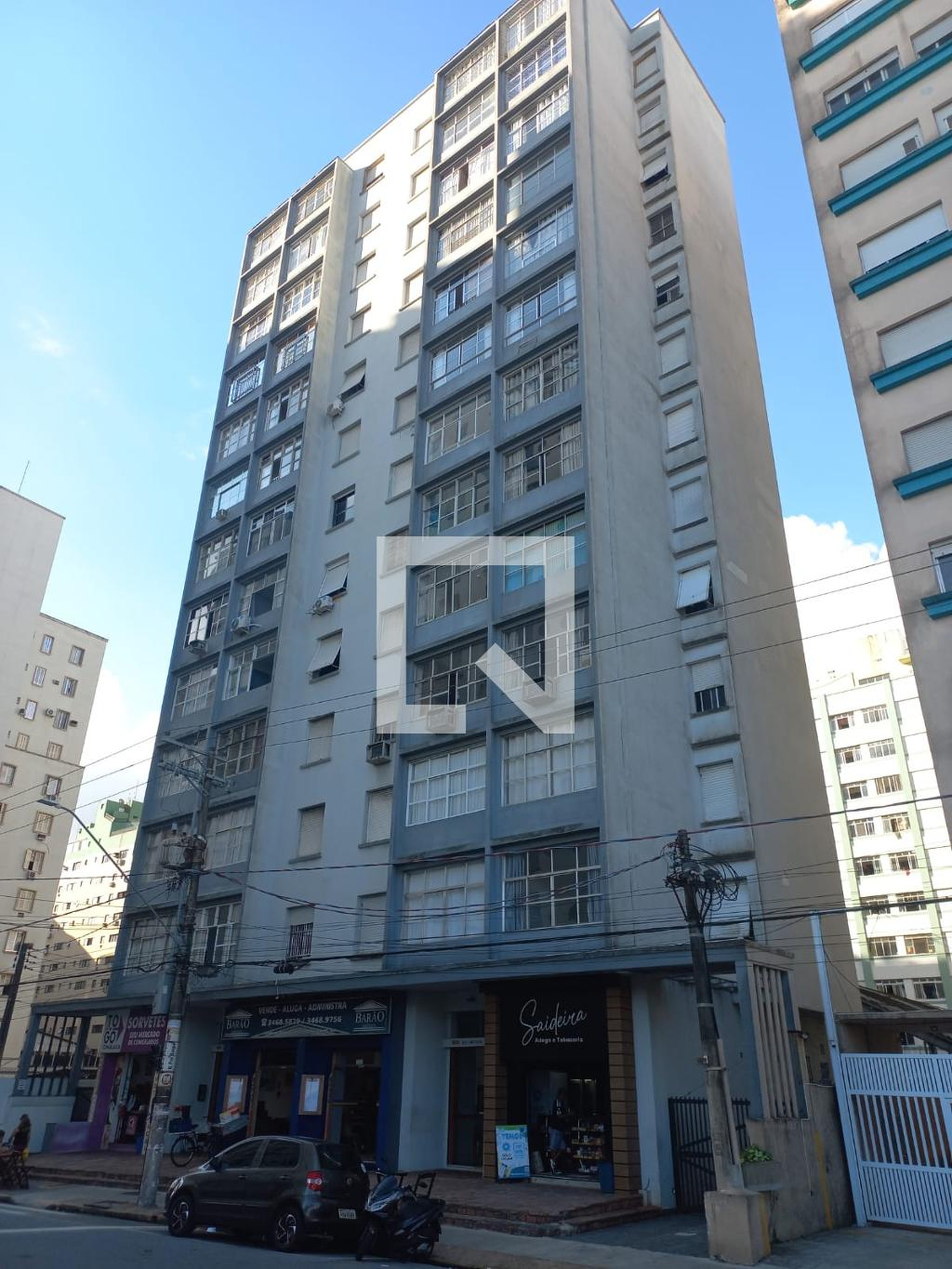 Fachada Condomínio em Rua Frei Gaspar, 34